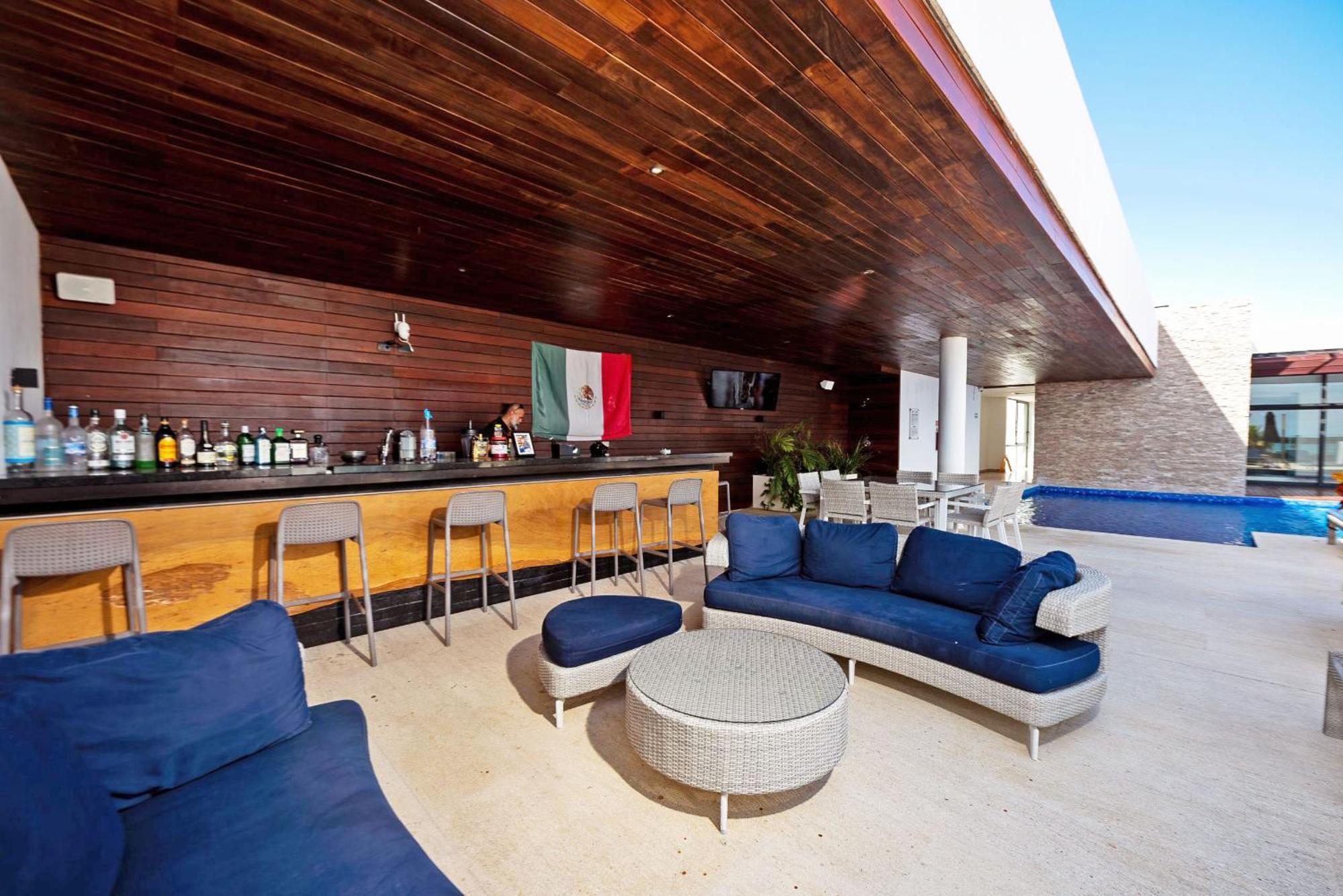 Exquisite Luxurious 1 Bedroom Cruz Con Mar Playa del Carmen