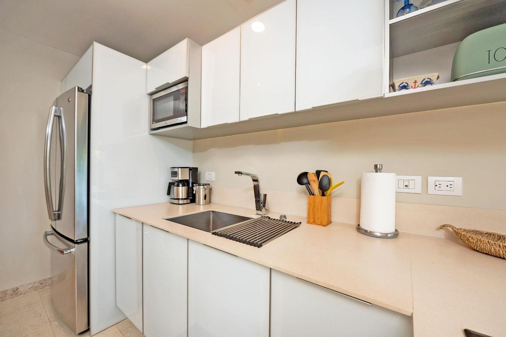 Exquisite Luxurious 1 Bedroom Cruz Con Mar Apartment