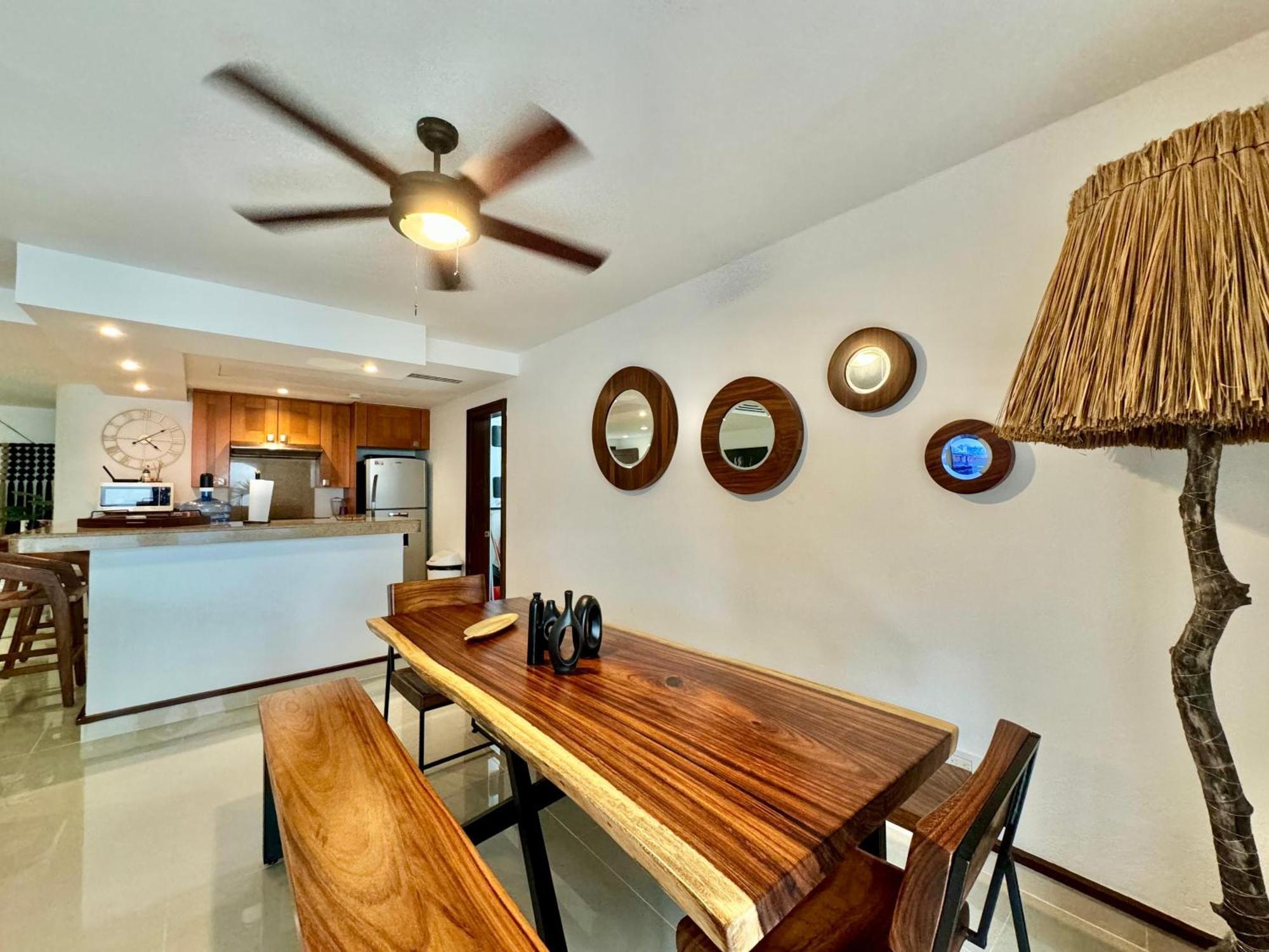 3 Bedroom Heart Playa! Apartment