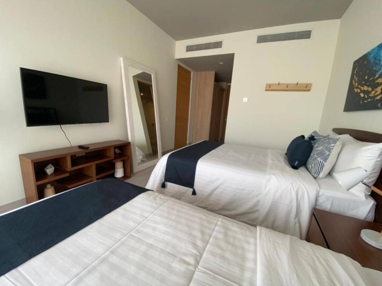 Private Room, Mini Fridge, Ocean View *