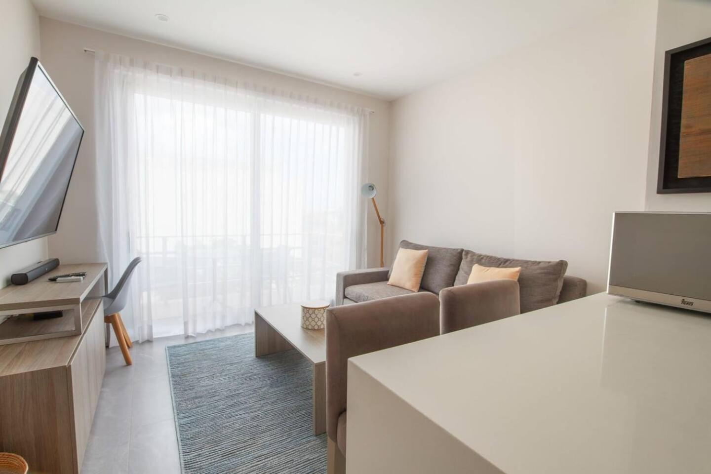 Private Pool Beautiful And Centric 1br Ph *