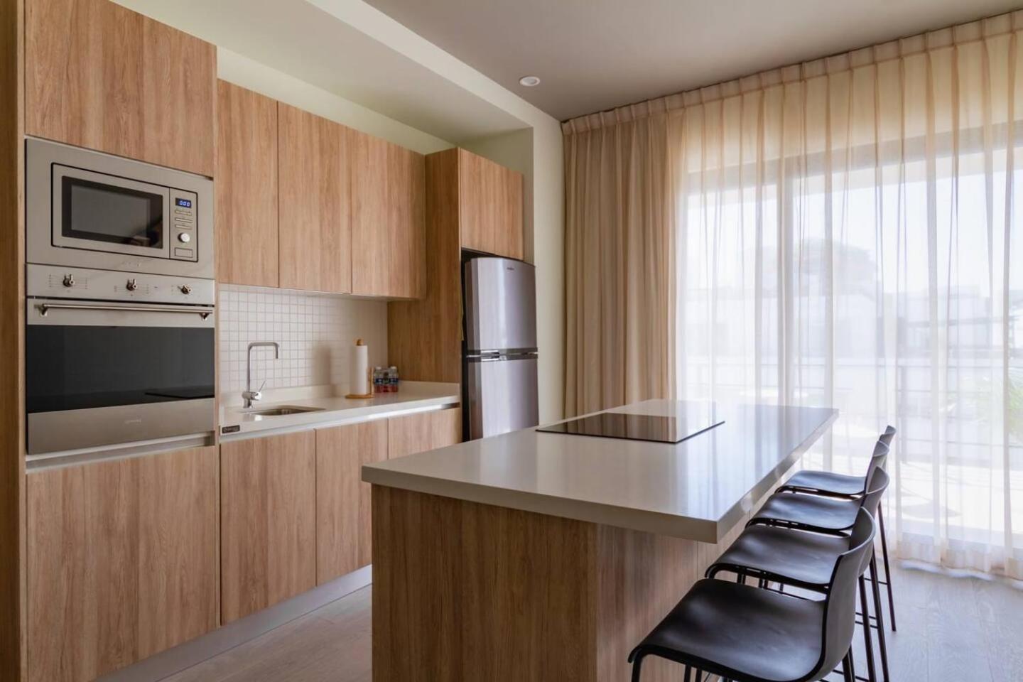 Luxury 2br, Ocean View From Balcony And Rooptop * Playa del Carmen