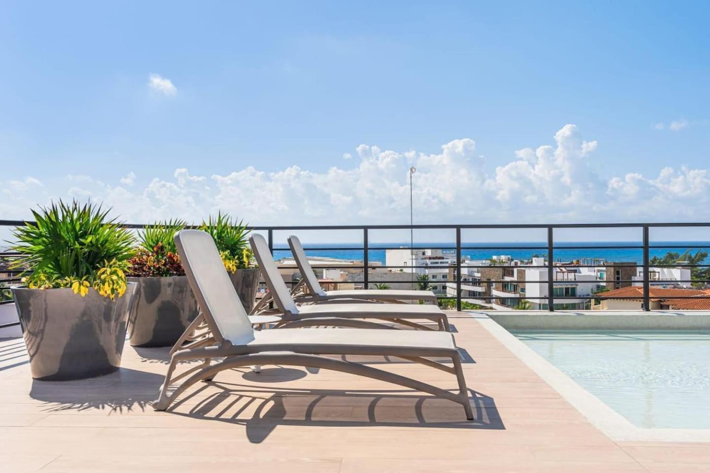 Luxury 2br, Ocean View From Balcony And Rooptop *