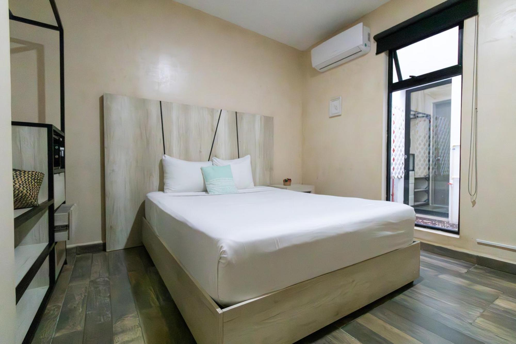 Hotel Arkana 9