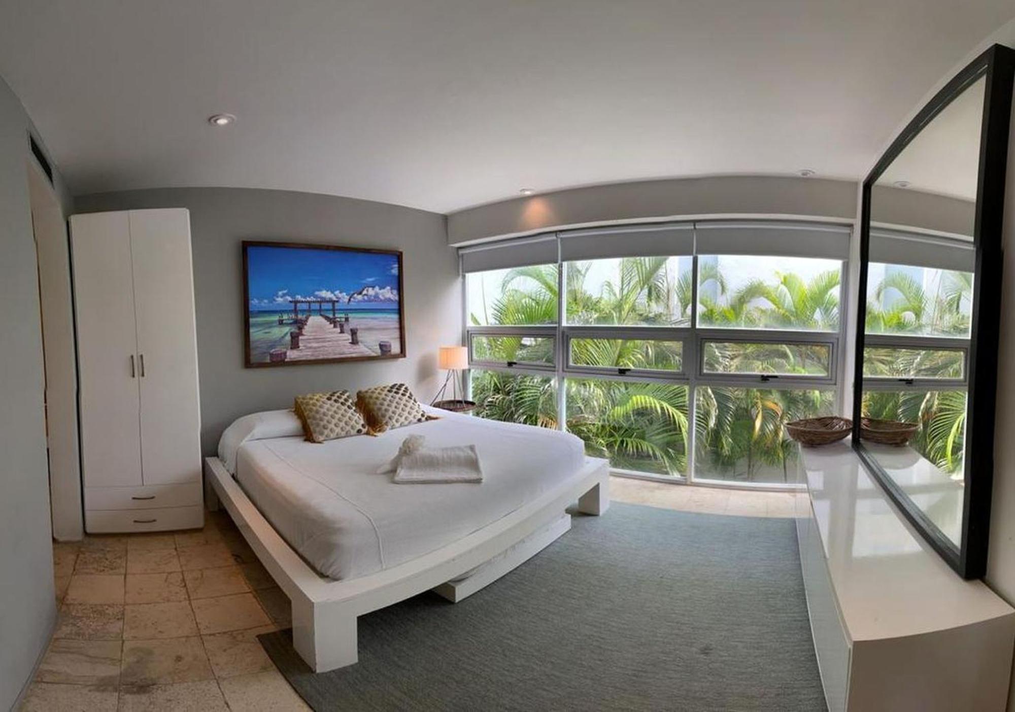 Apartment Spacious Magia Steps To The & 5th Ave Playa del Carmen