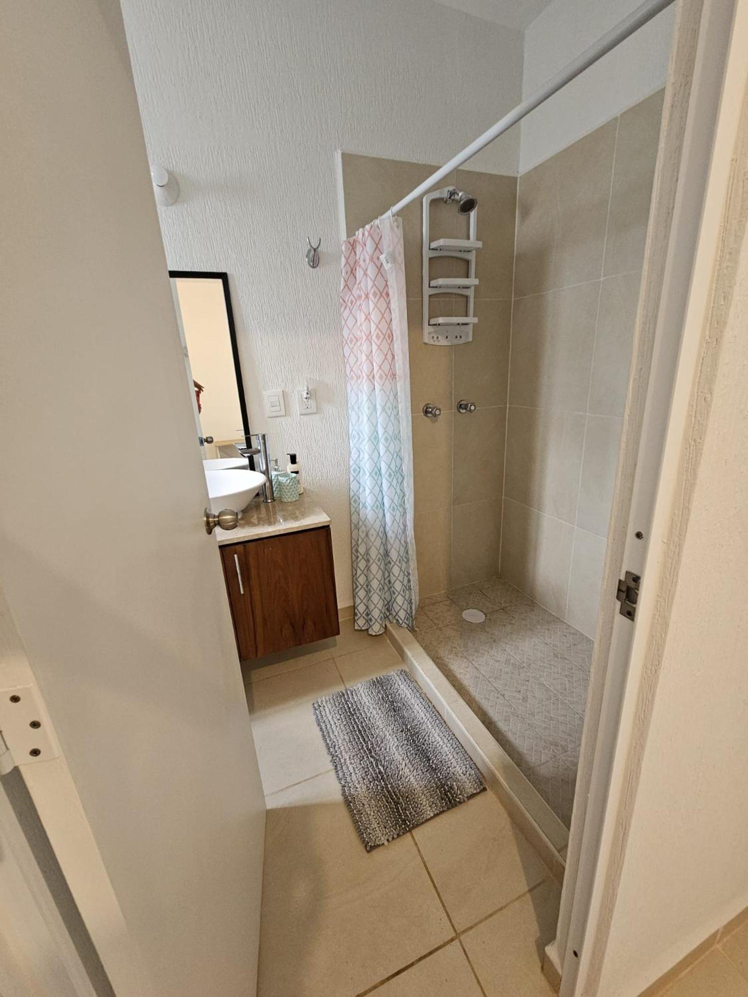 Con Bano Privado Y Terraza Propia Bed & Breakfast