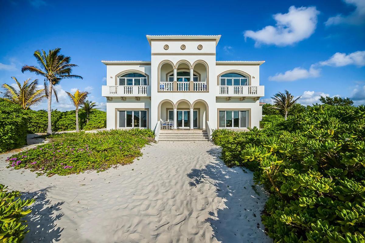 Amazing Beachfront Casa Del Mar Bonito, Playa Del Secreto, Riviera Maya Villa *