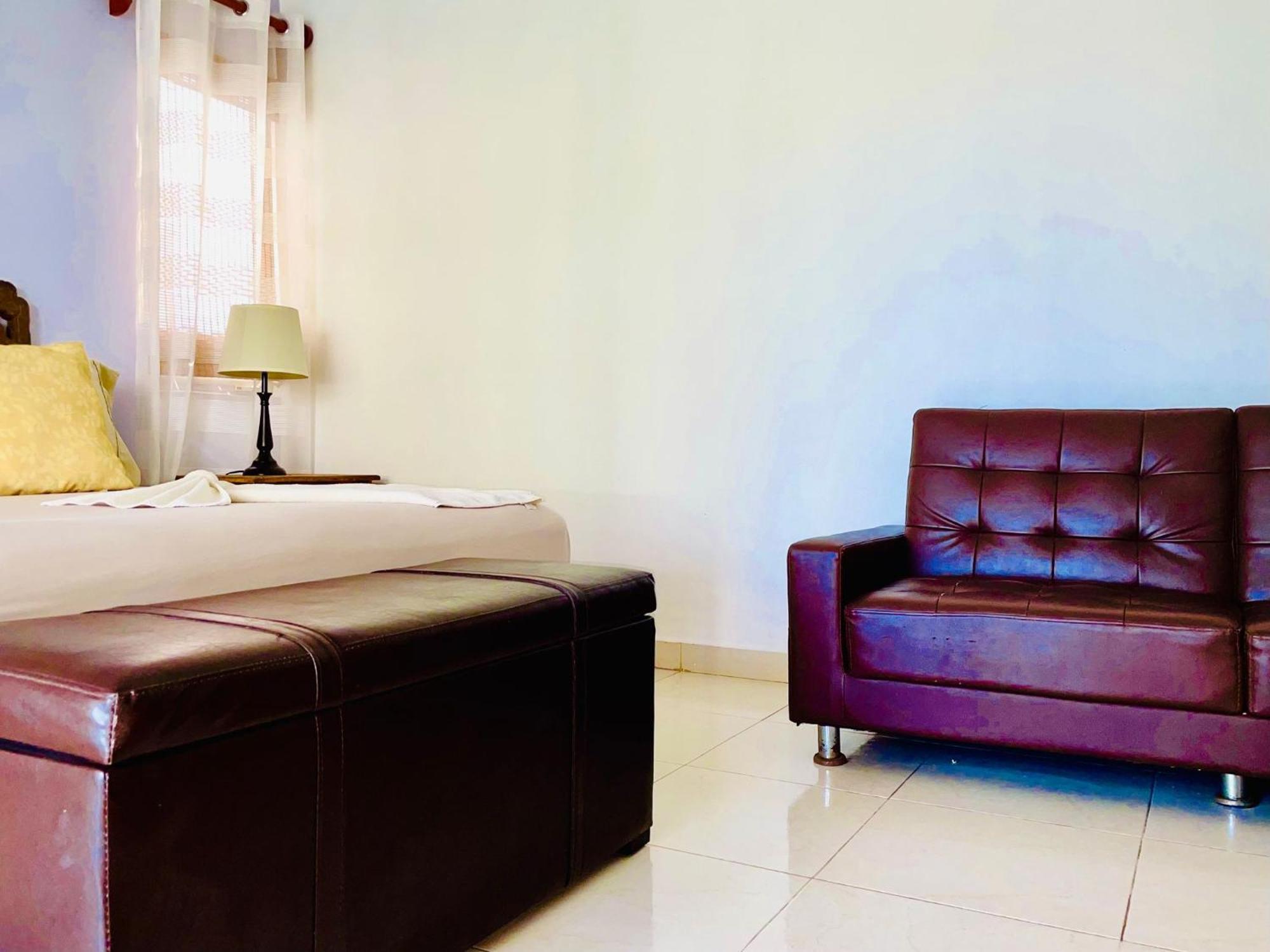 Deluxe Jacuzzi Balcony With Swimming Pool Air Conditioning And Parking 3*