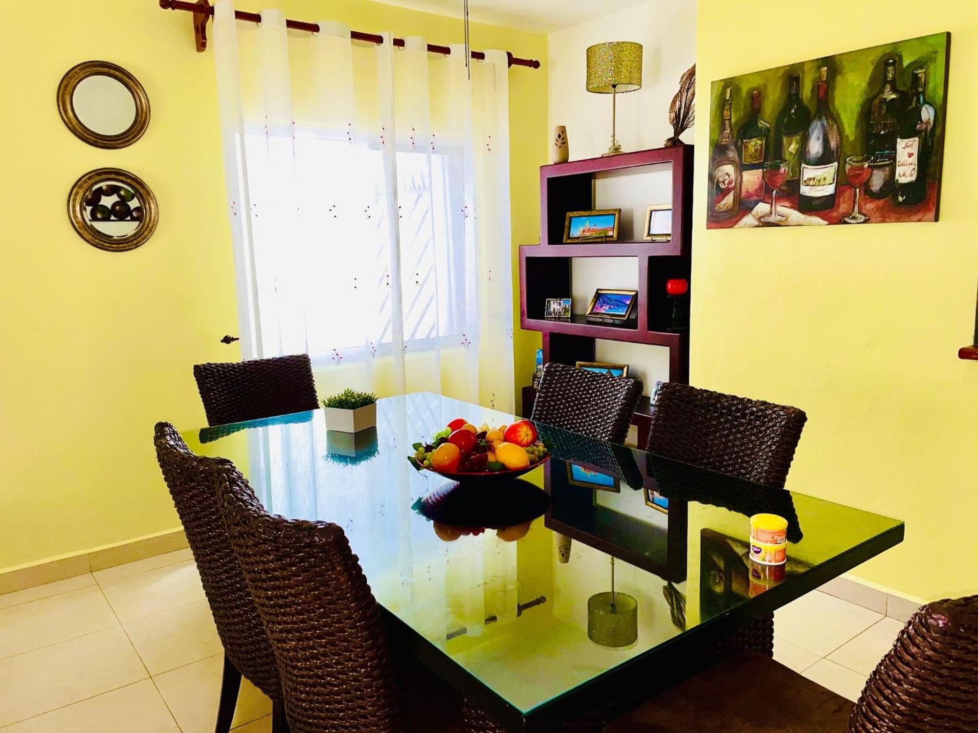 Deluxe Budget Balcony With Swimming Pool Air Conditioning And Parking 3*