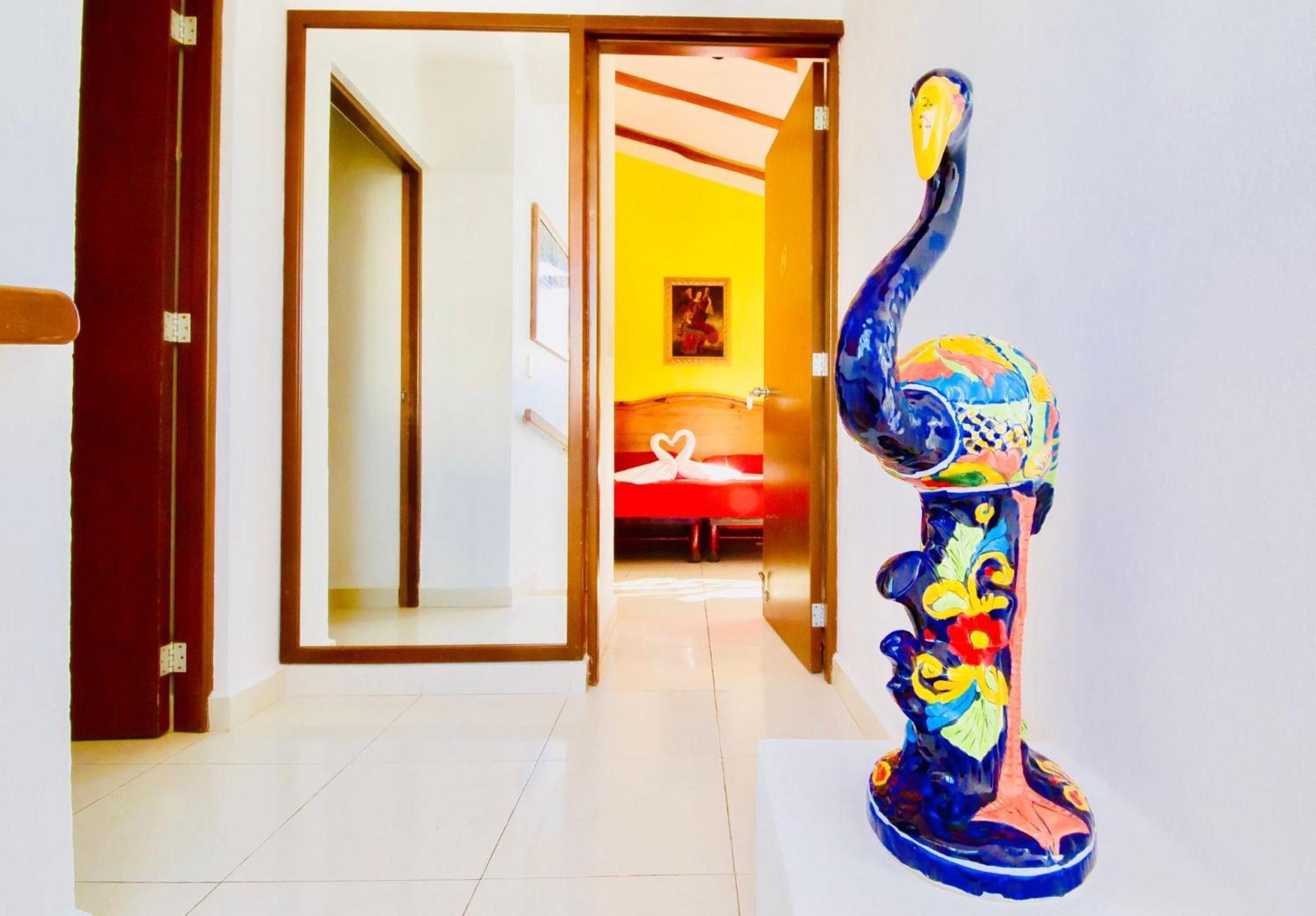 Deluxe Budget Balcony With Swimming Pool Air Conditioning And Parking