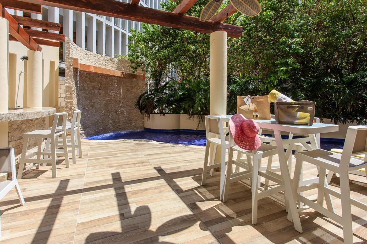 Ata07 - 2 Bedroom Amazing And Beautiful Private Pool Apartment Playa del Carmen