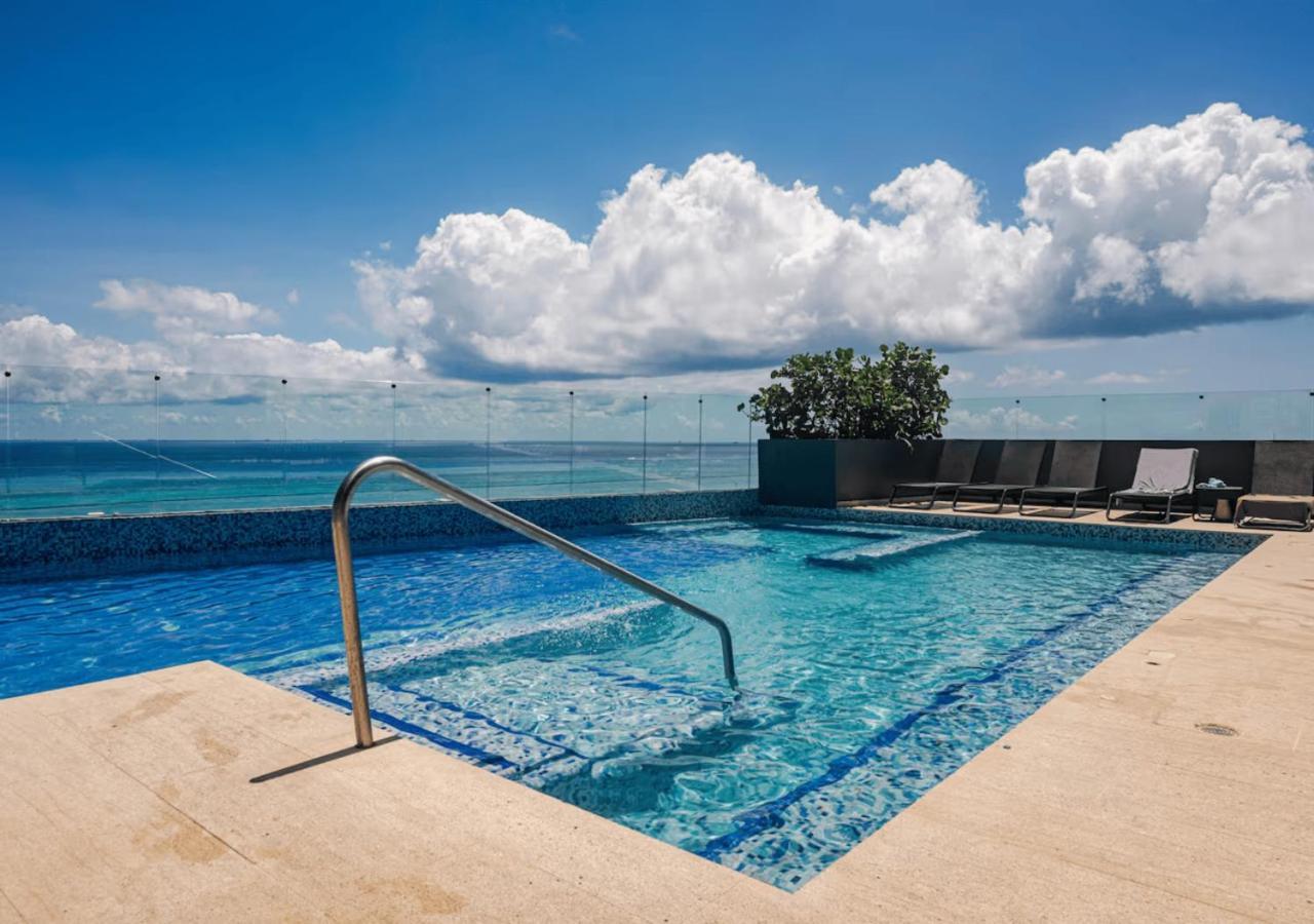 Luxury 1br Prime Location Apartment *