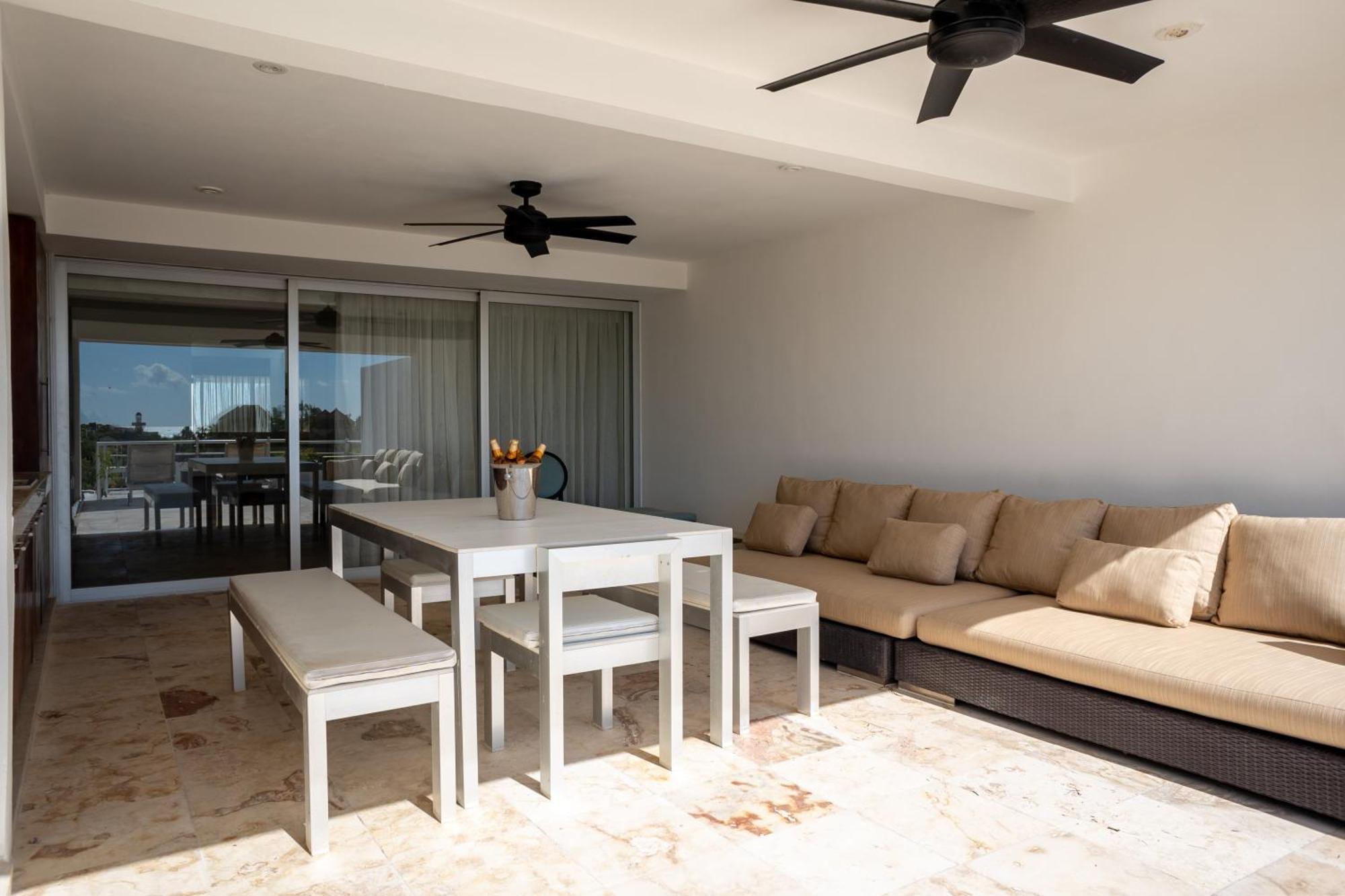 Magia Playa Penthouse 2d