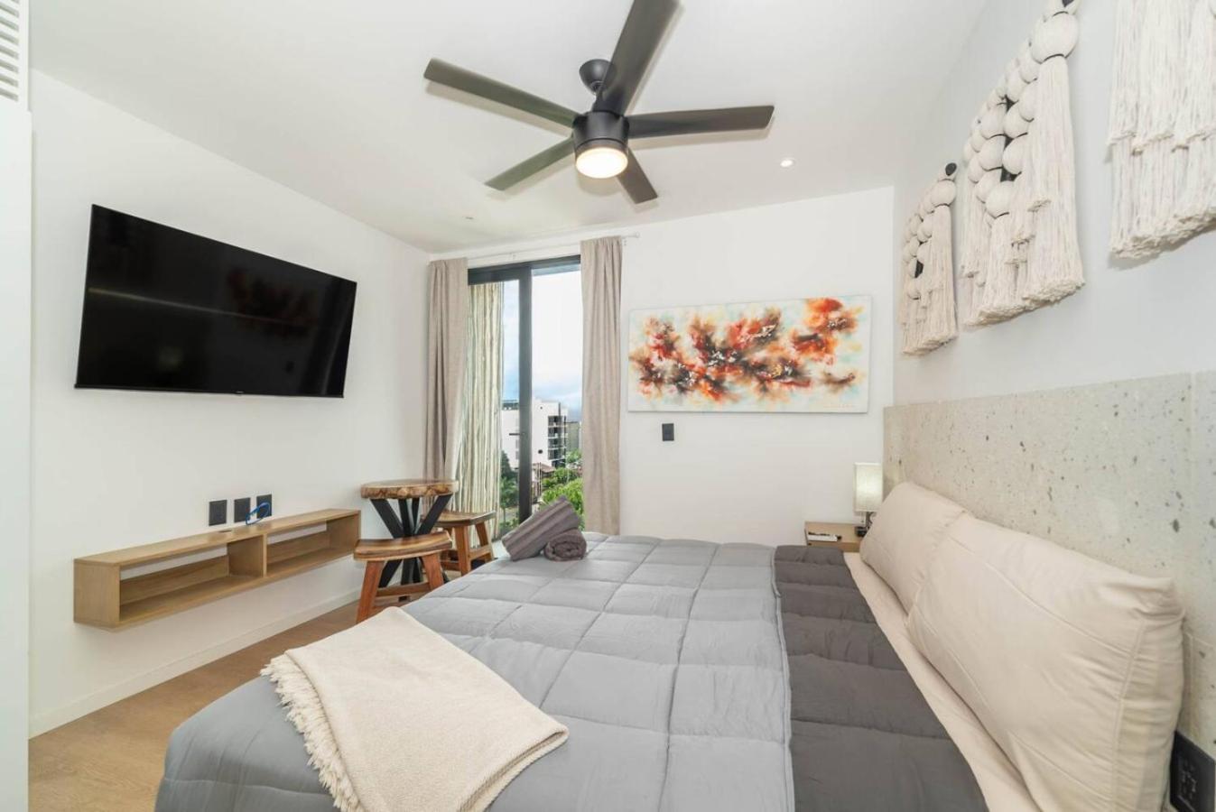 Lux With Rooftop Pool, Walk To And 5th Ave Holiday home Playa del Carmen
