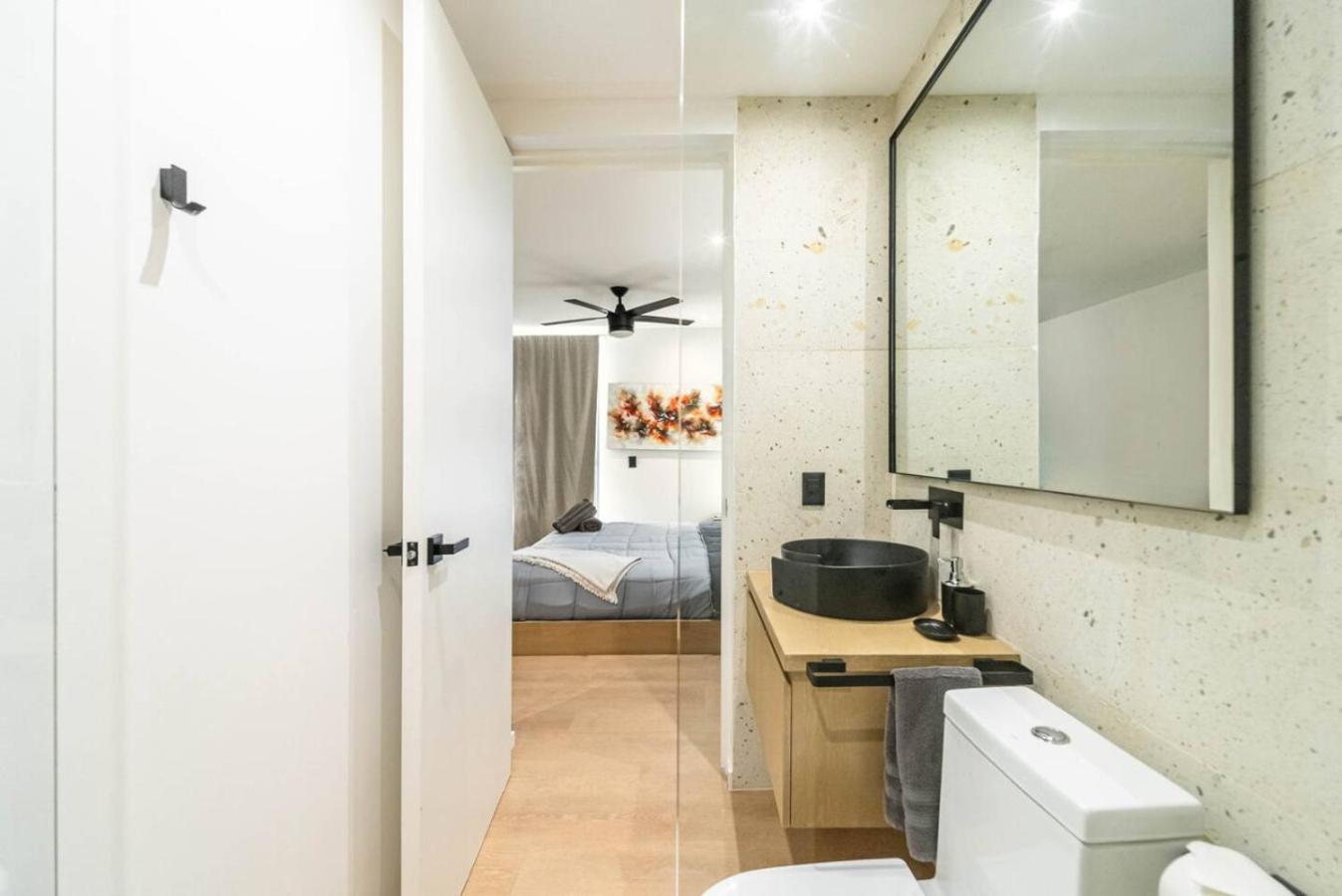 Holiday home Lux With Rooftop Pool, Walk To And 5th Ave *