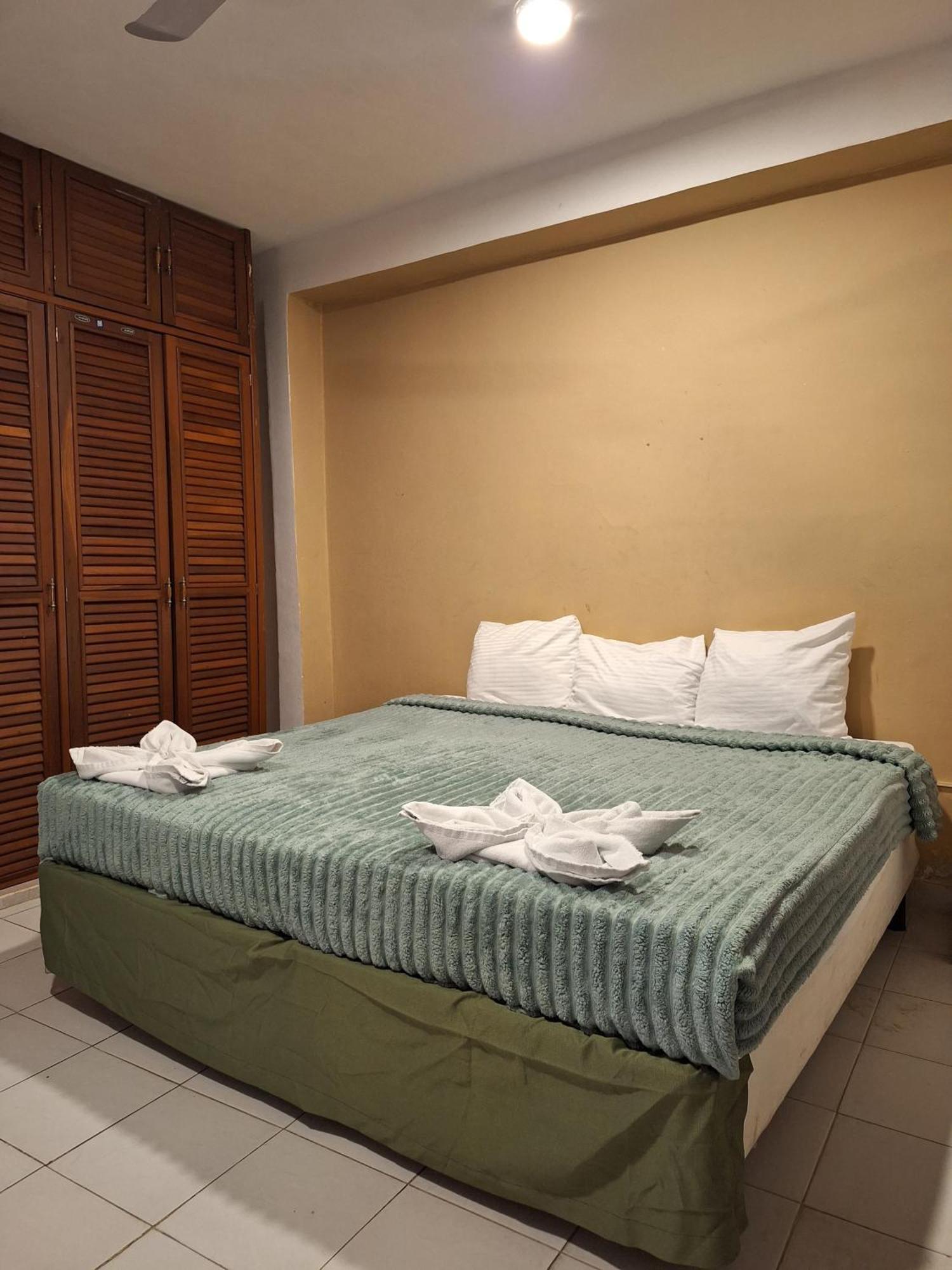 Hotel Vsi 3*