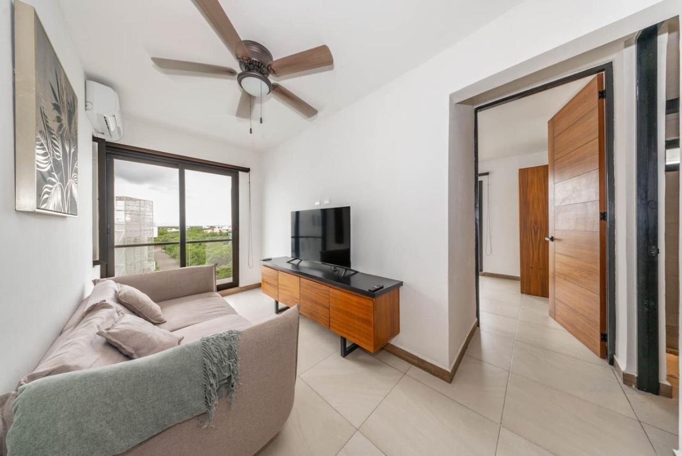 2 Bedroom Oasis With Incredible Rooftop Pool Vakantiehuis *