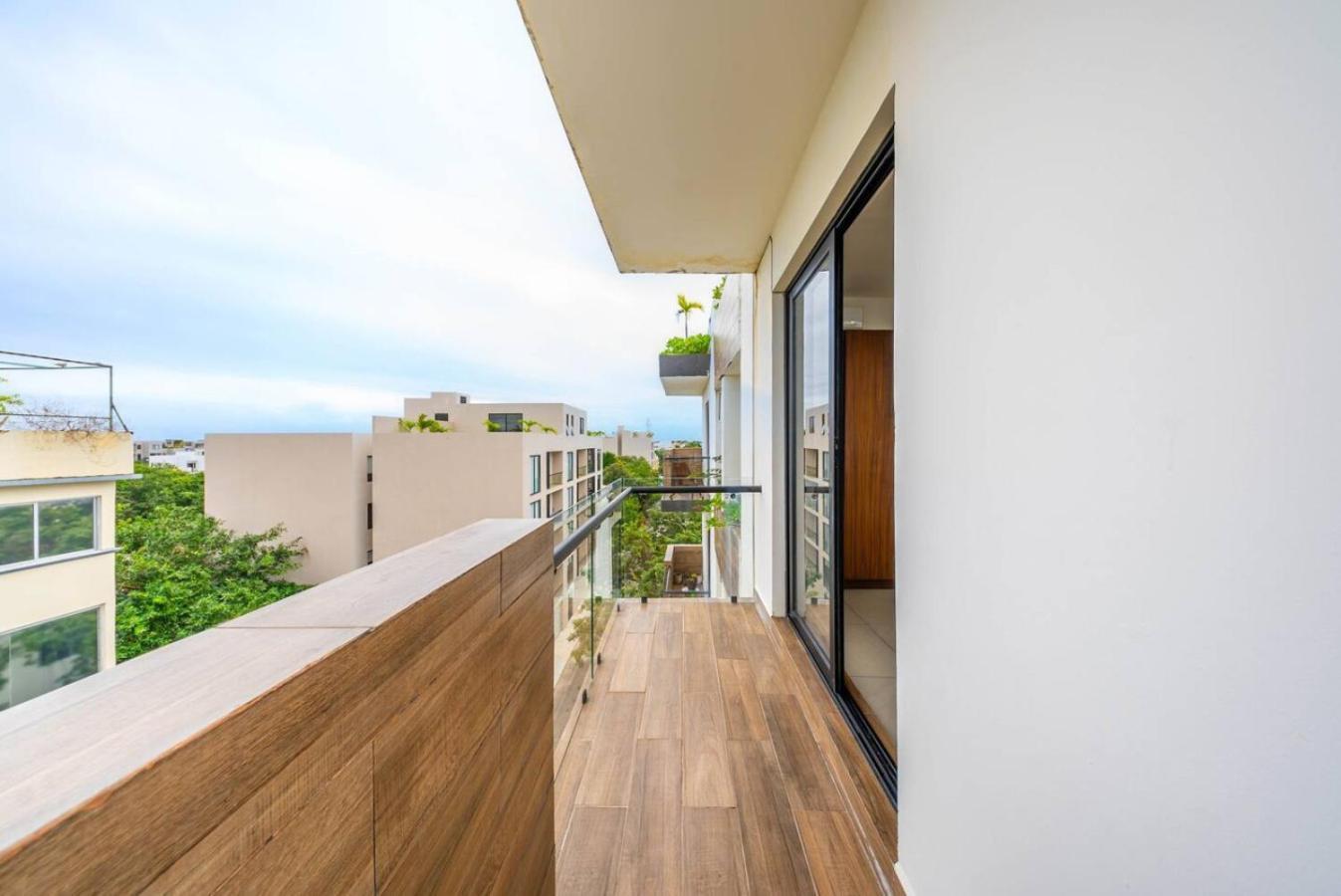 2 Bedroom Oasis With Incredible Rooftop Pool Vakantiehuis *