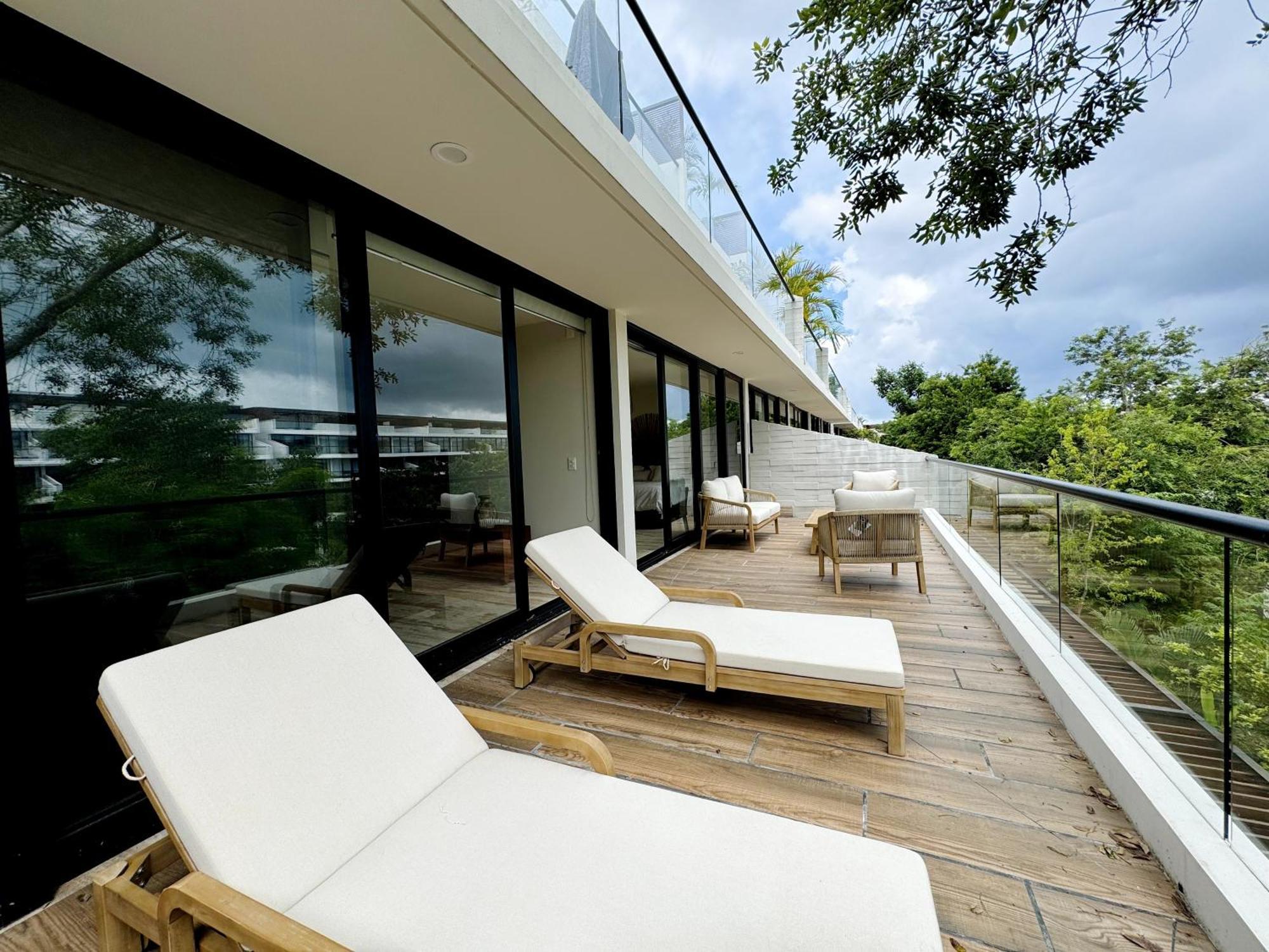 Playacar Residents Bed & Breakfast