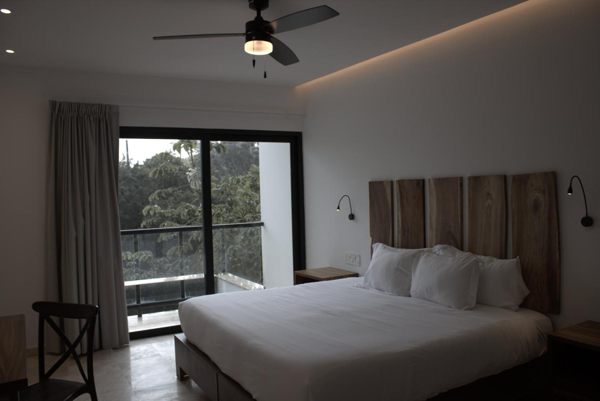 Aparthotel B10 - Distinctive Hotel- Playa del Carmen