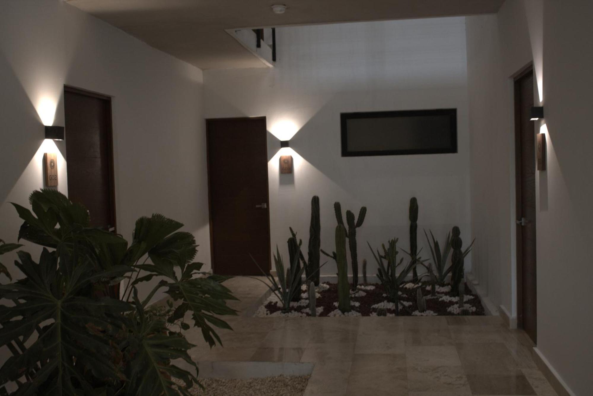 B10 - Distinctive Hotel- Apartahotel