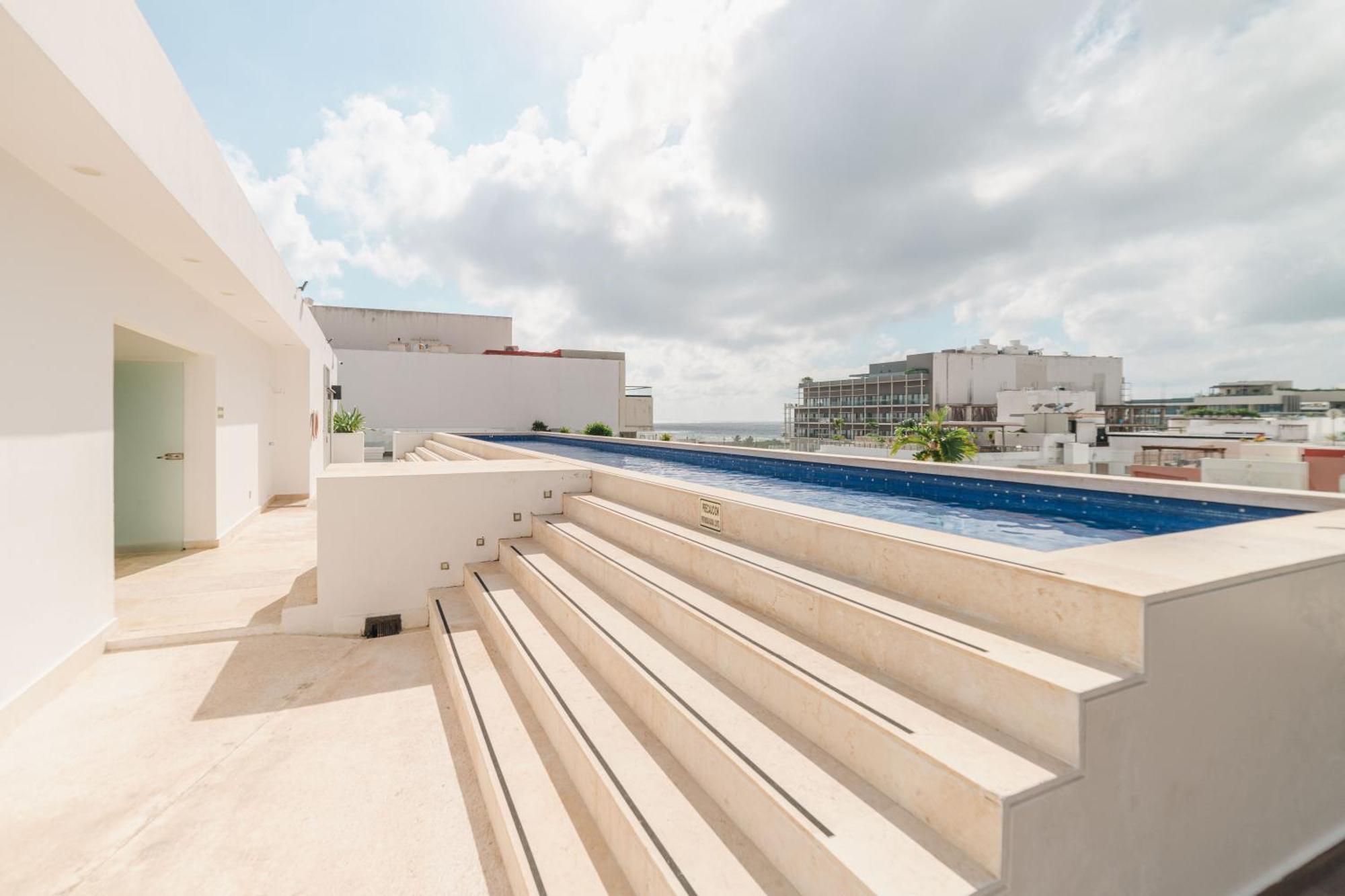 Modern 200m From & 5th Ave * Playa del Carmen