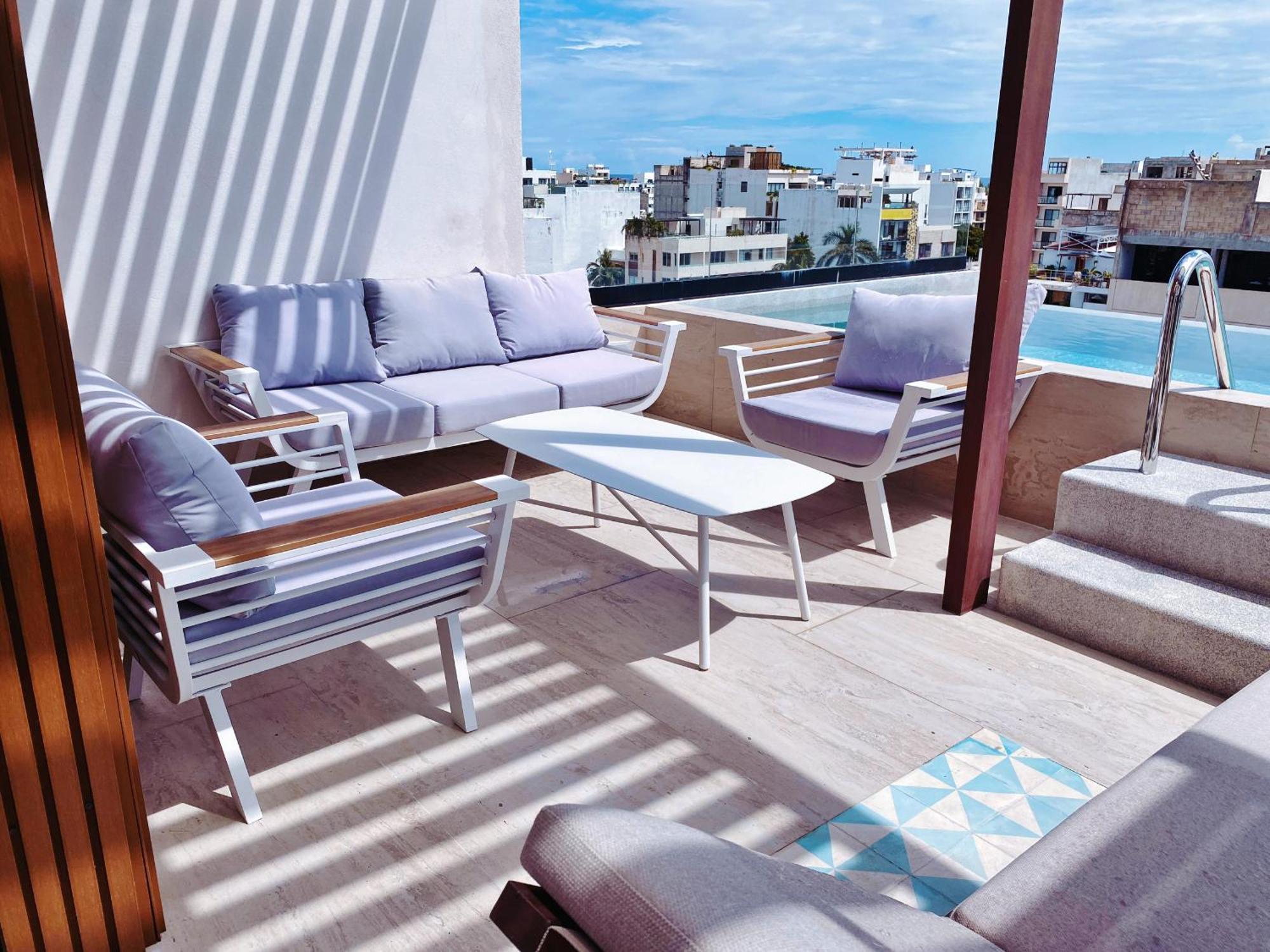 Apartment Brand New In 4th Floor With Balcony And Elevator Playa del Carmen