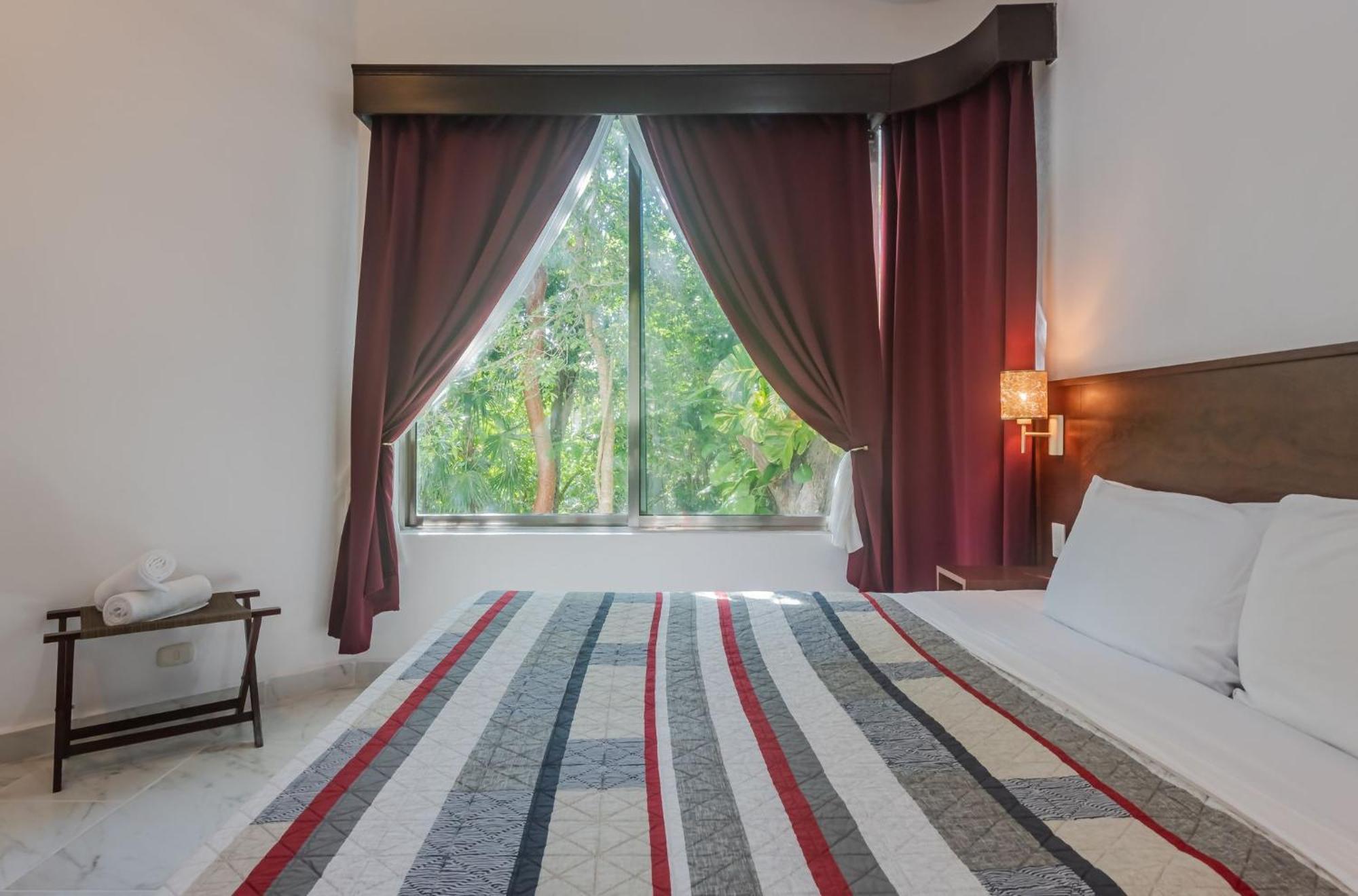 Villa Holiday, Weekly Monthly Discount Private Pool, Bbq, Family Friendly