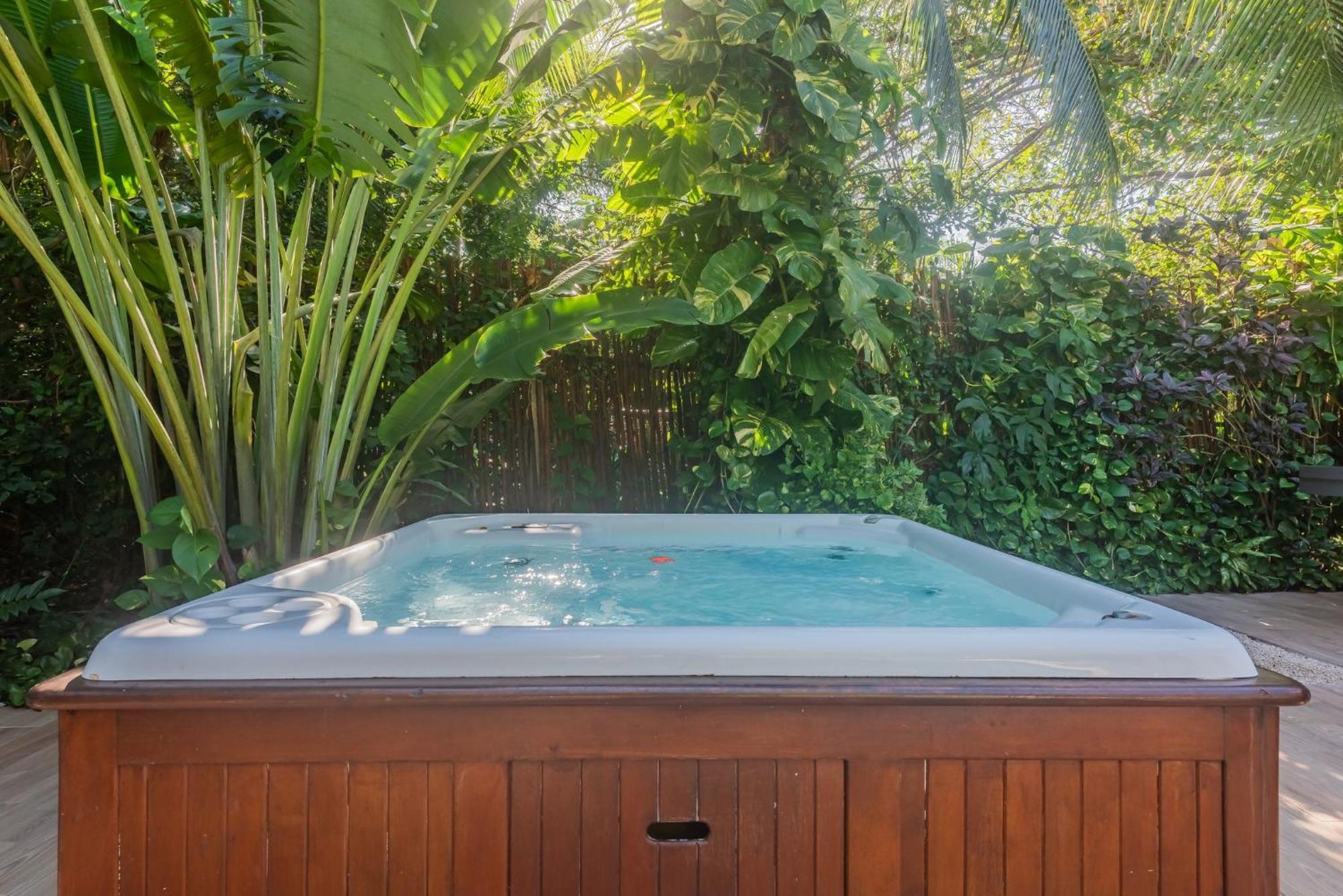 Pousada Holiday, Weekly Monthly Discount Private Pool, Bbq, Family Friendly *
