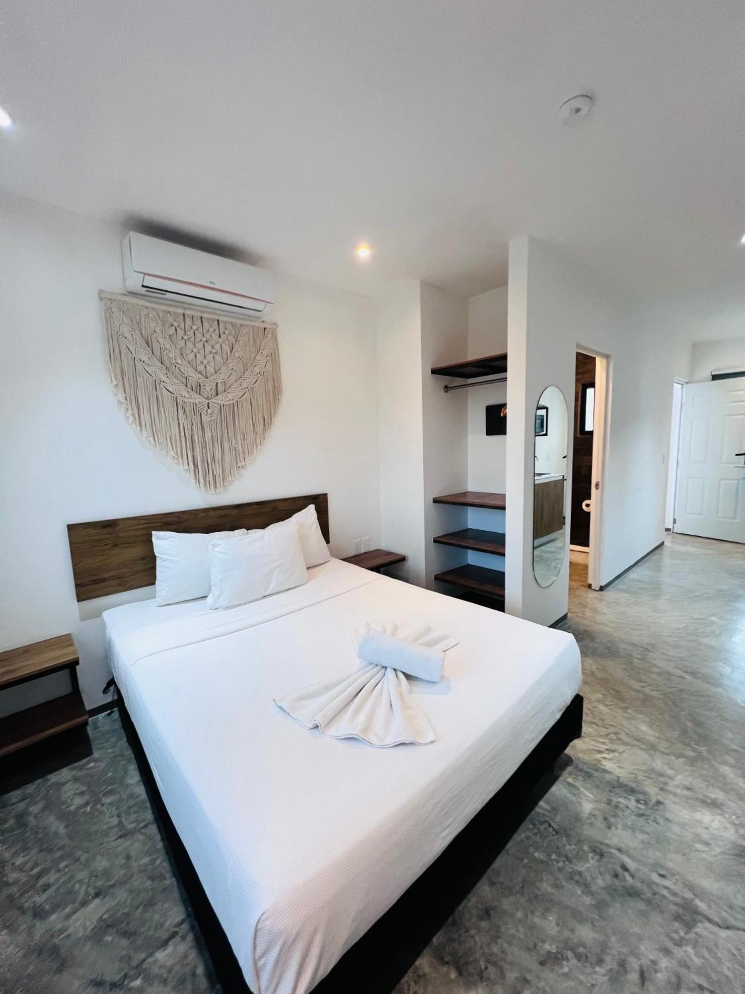 Hotel Coco Live 4*