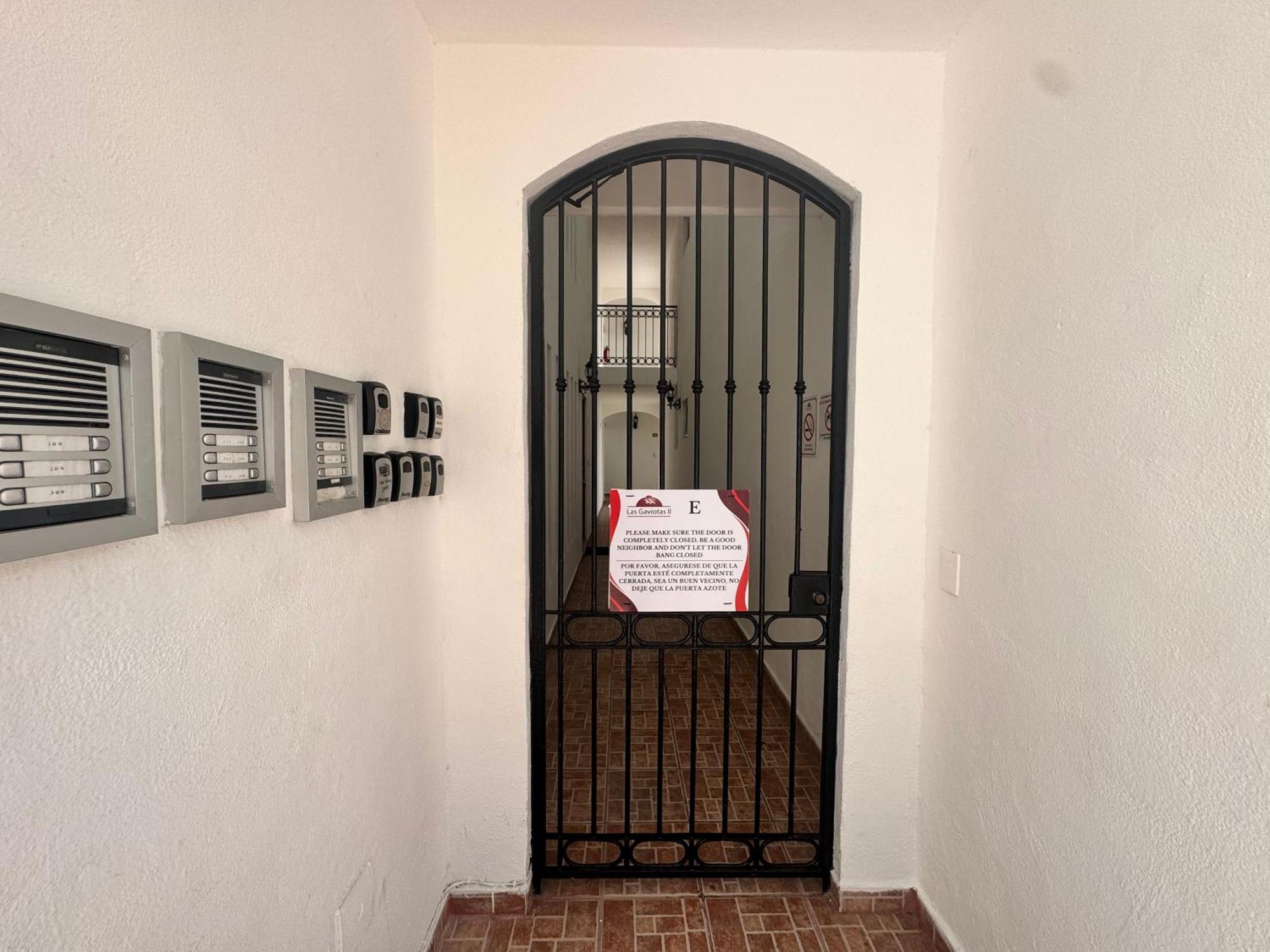 Appartement Modern 2br Apt-3 Baths-pool-wi-fi-steps To