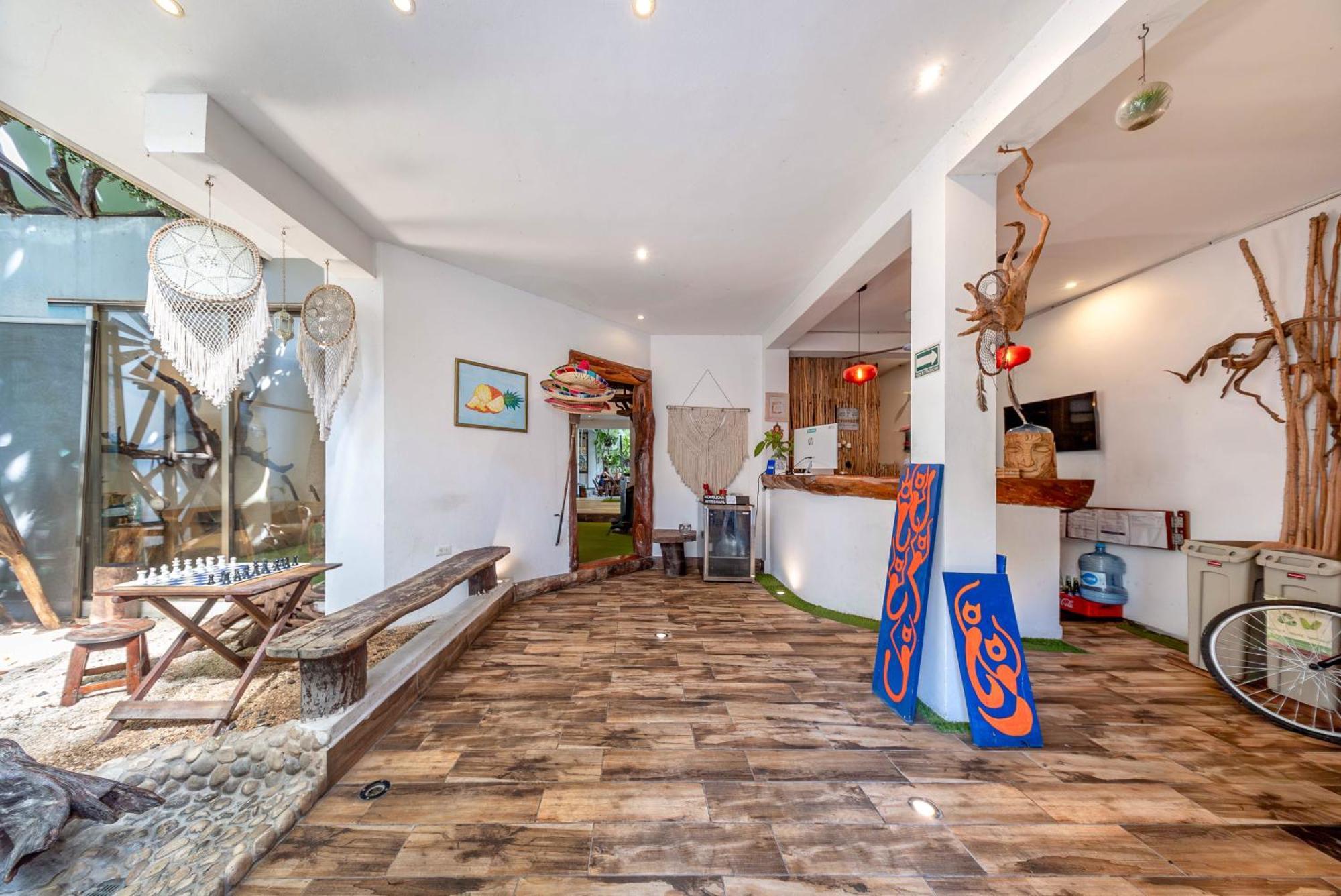Hotel The Village Boutique