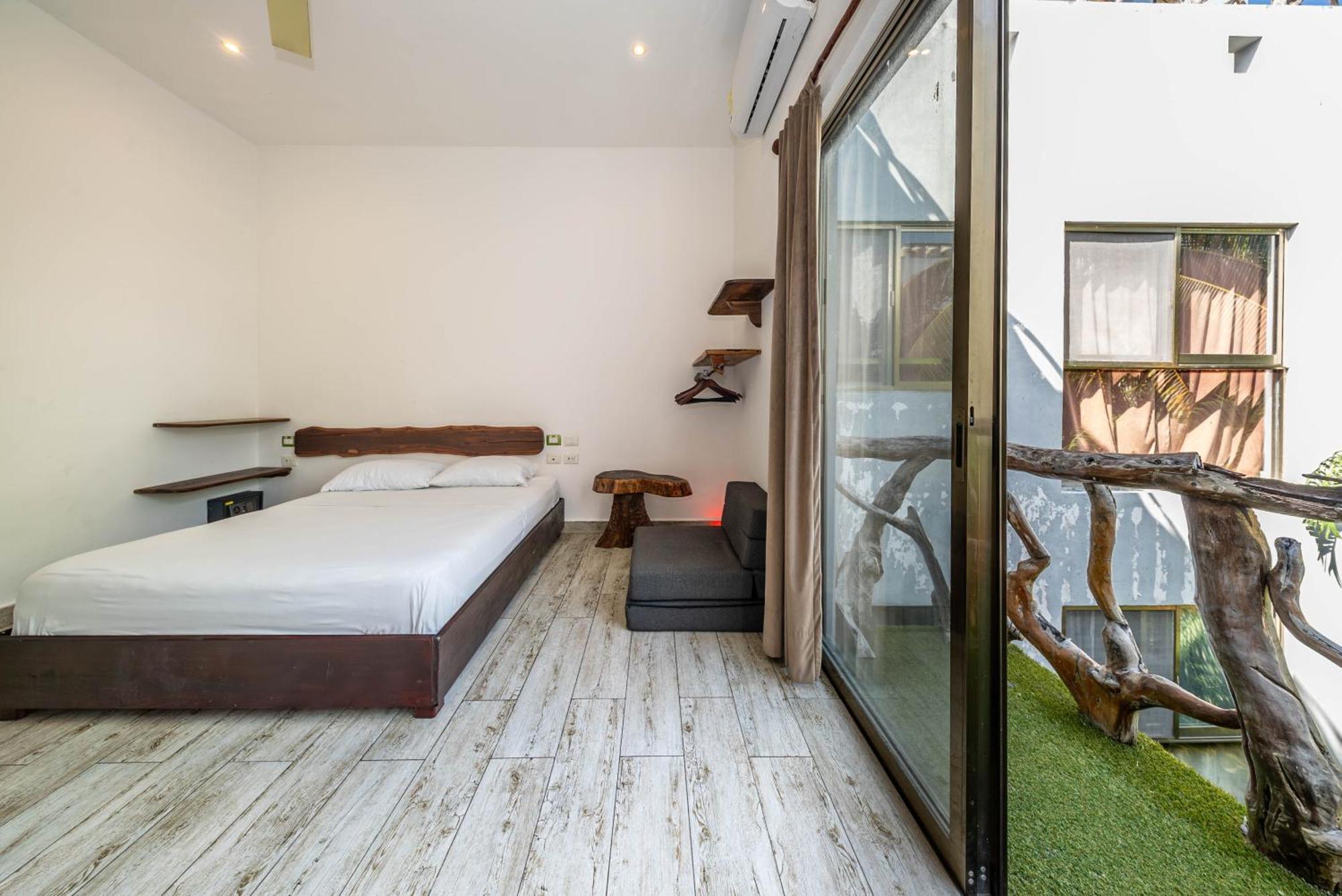 The Village Boutique Hotel 3*