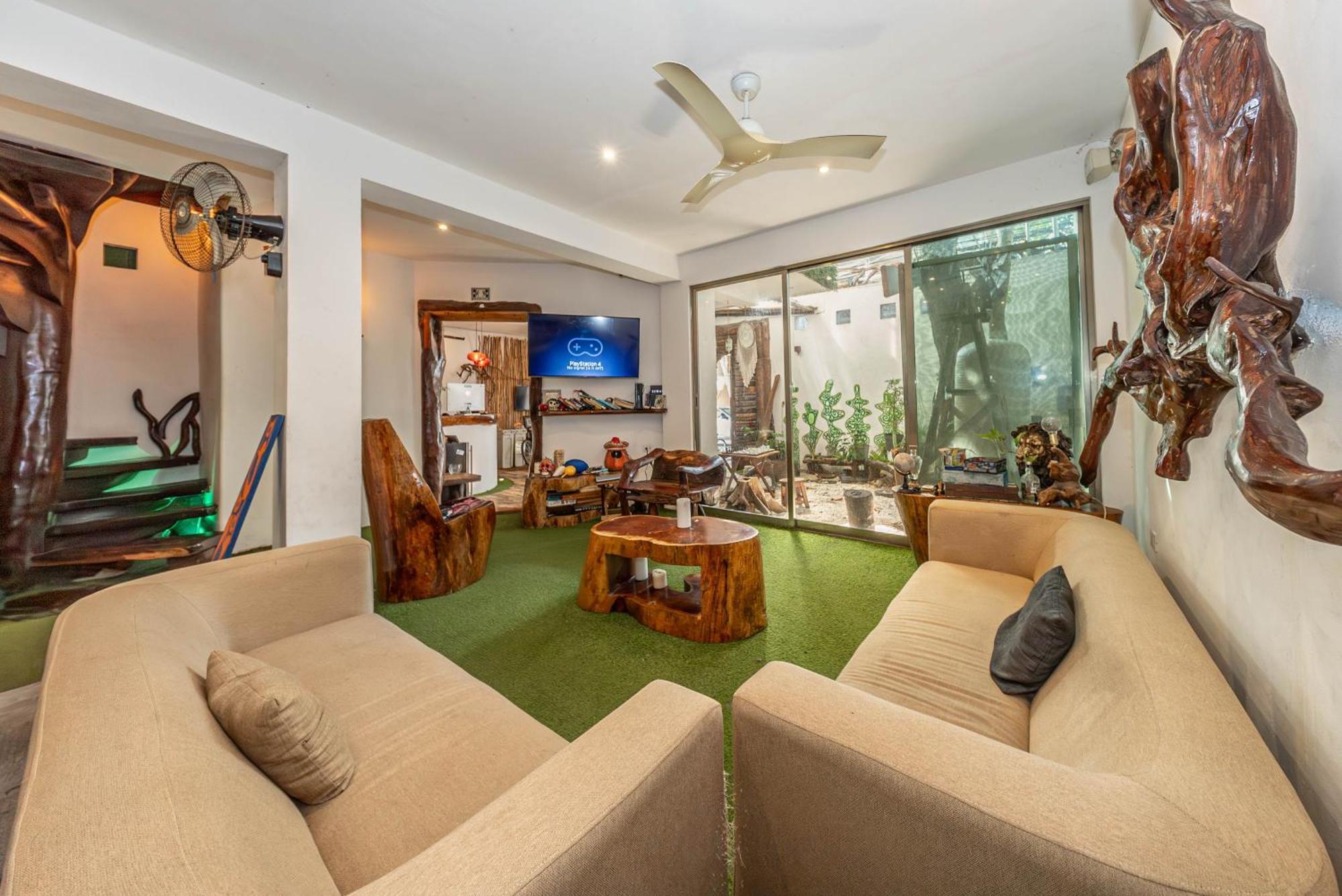 Hotel The Village Boutique 3*