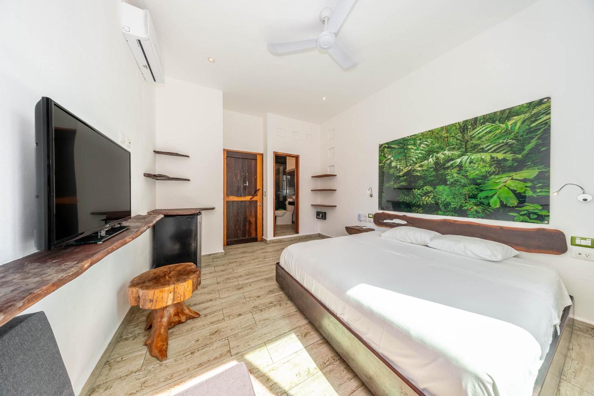 The Village Boutique Hotel 3*