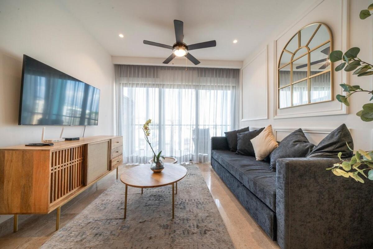 Luxury And Spacious Serenada