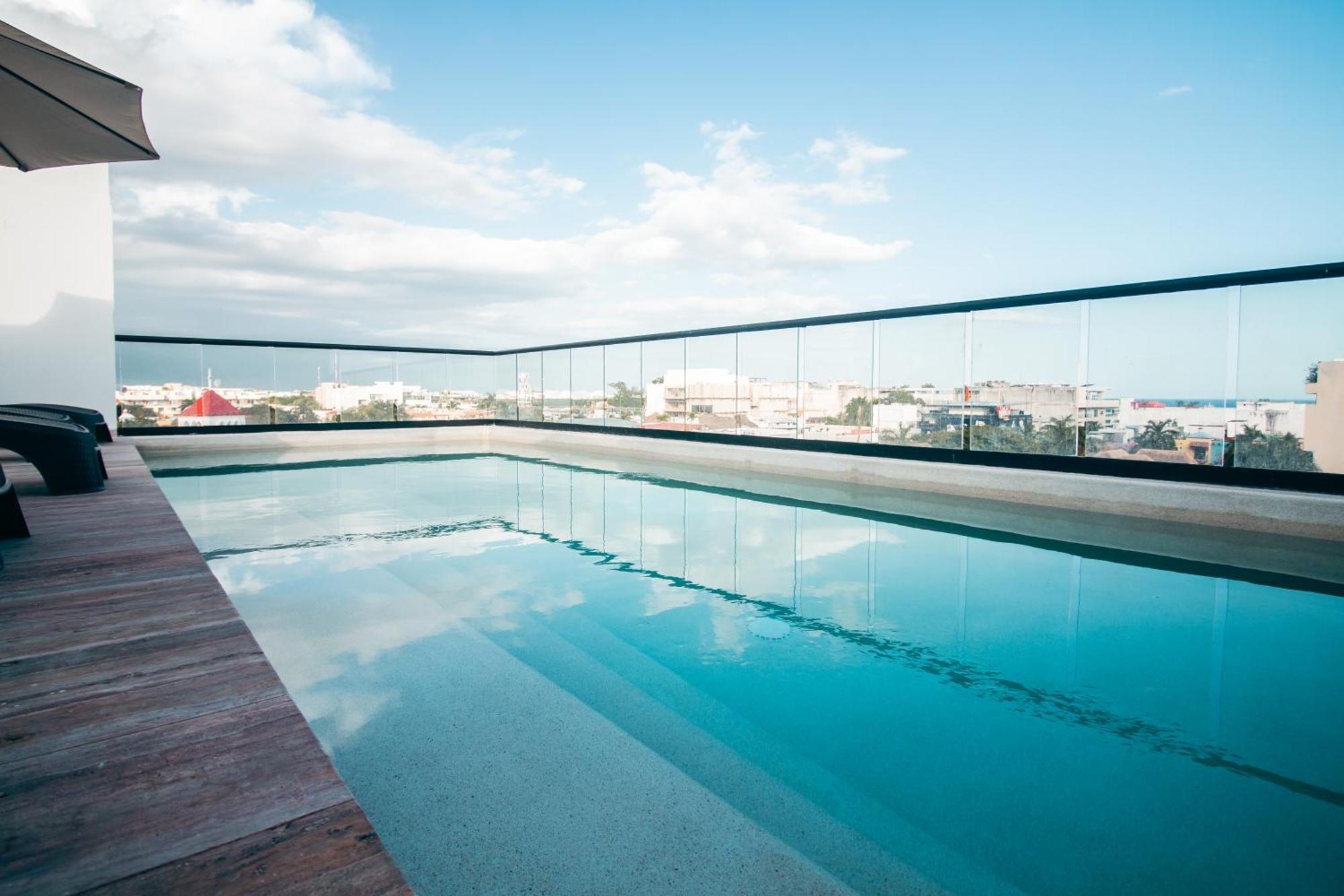 B10 - Distinctive Hotel- Aparthotel *