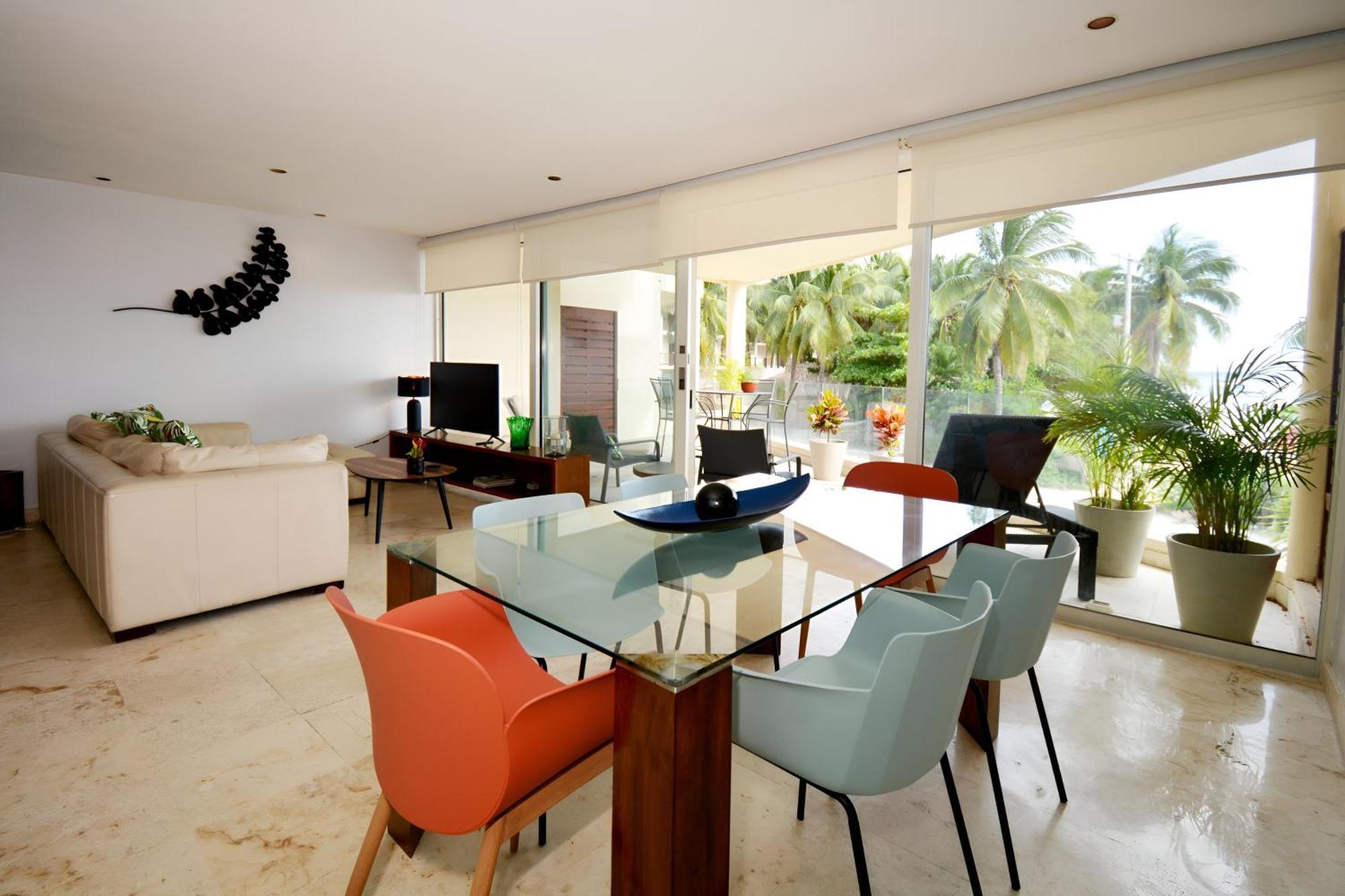 Beachfront Location At Elements Apartment Playa del Carmen