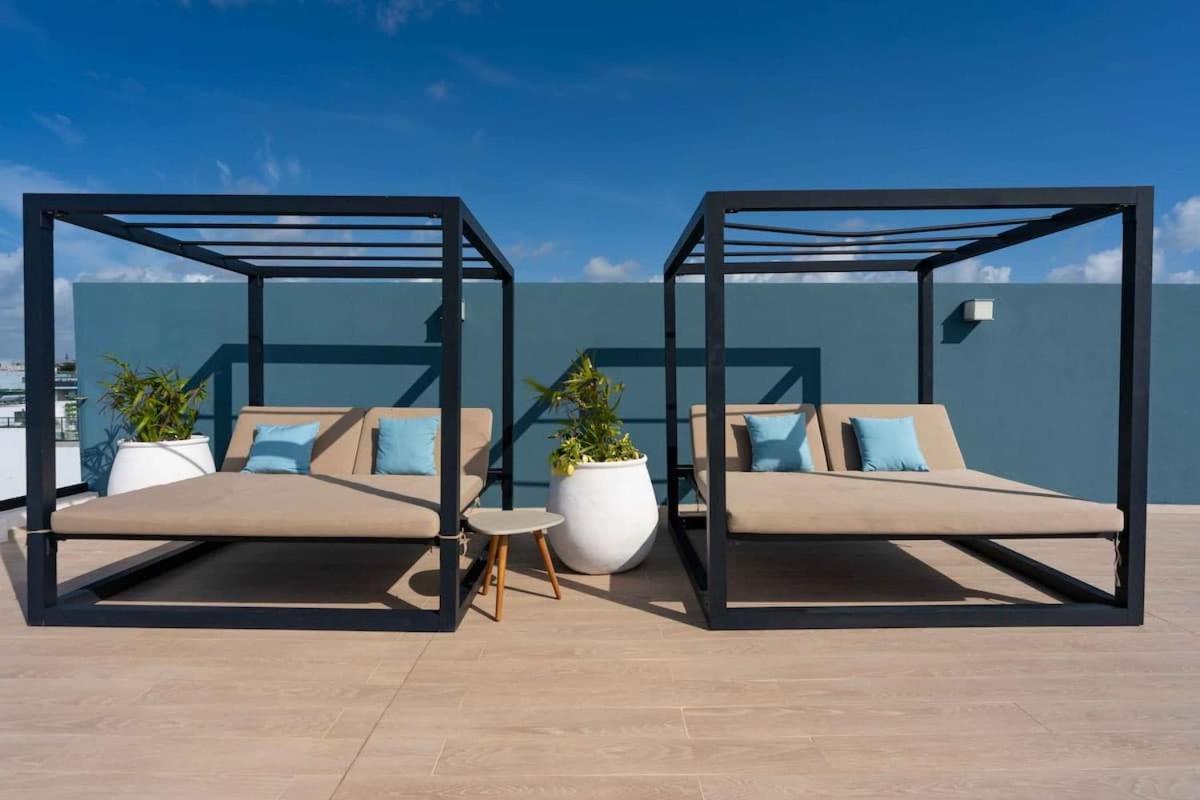 The Boat 2 Blocks From The Sea And 5th Ave 200 Mb Holiday home Playa del Carmen