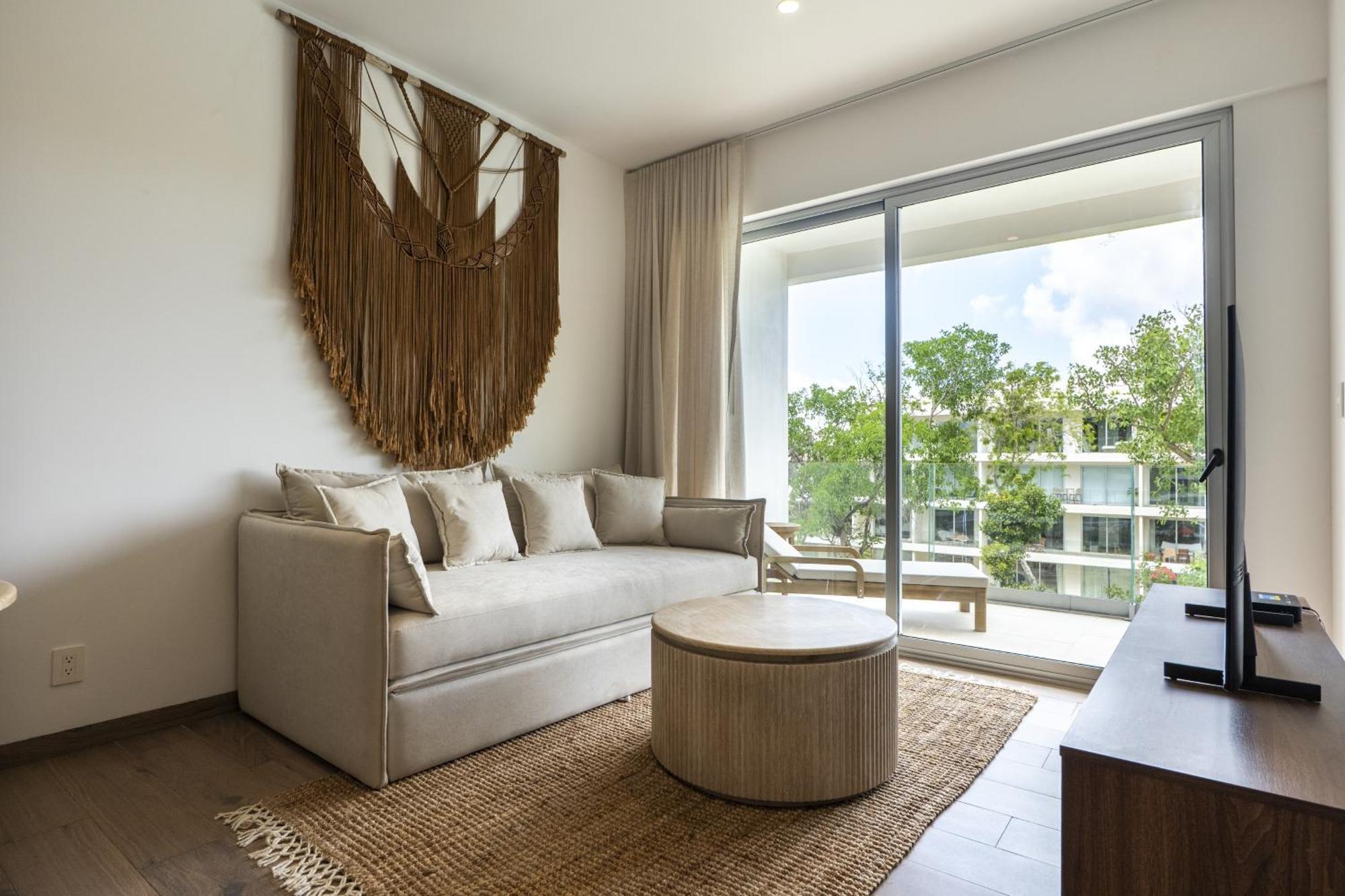 Poolside Palms At Tl B305 *