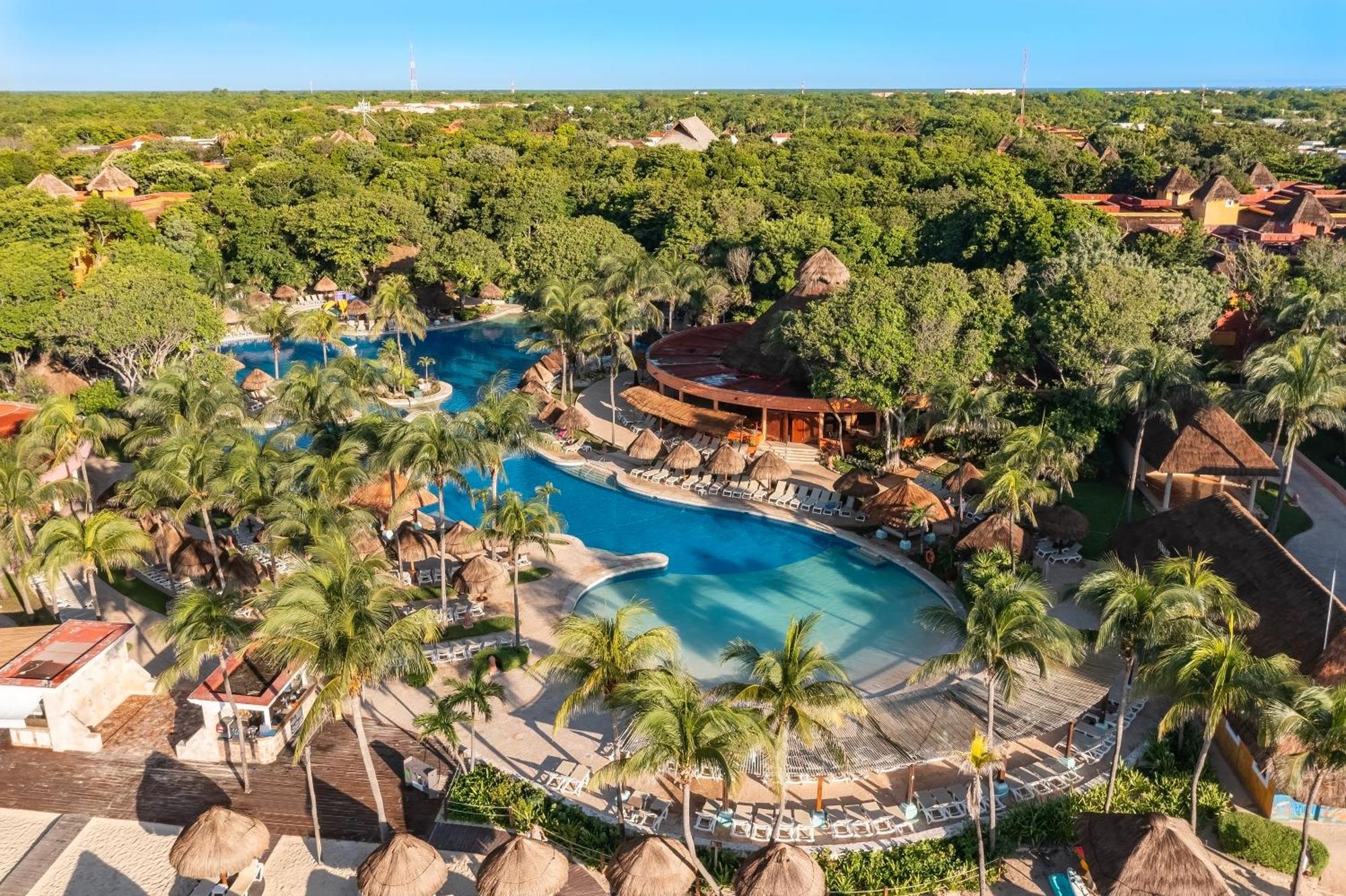 Resort Iberostar Waves Tucan