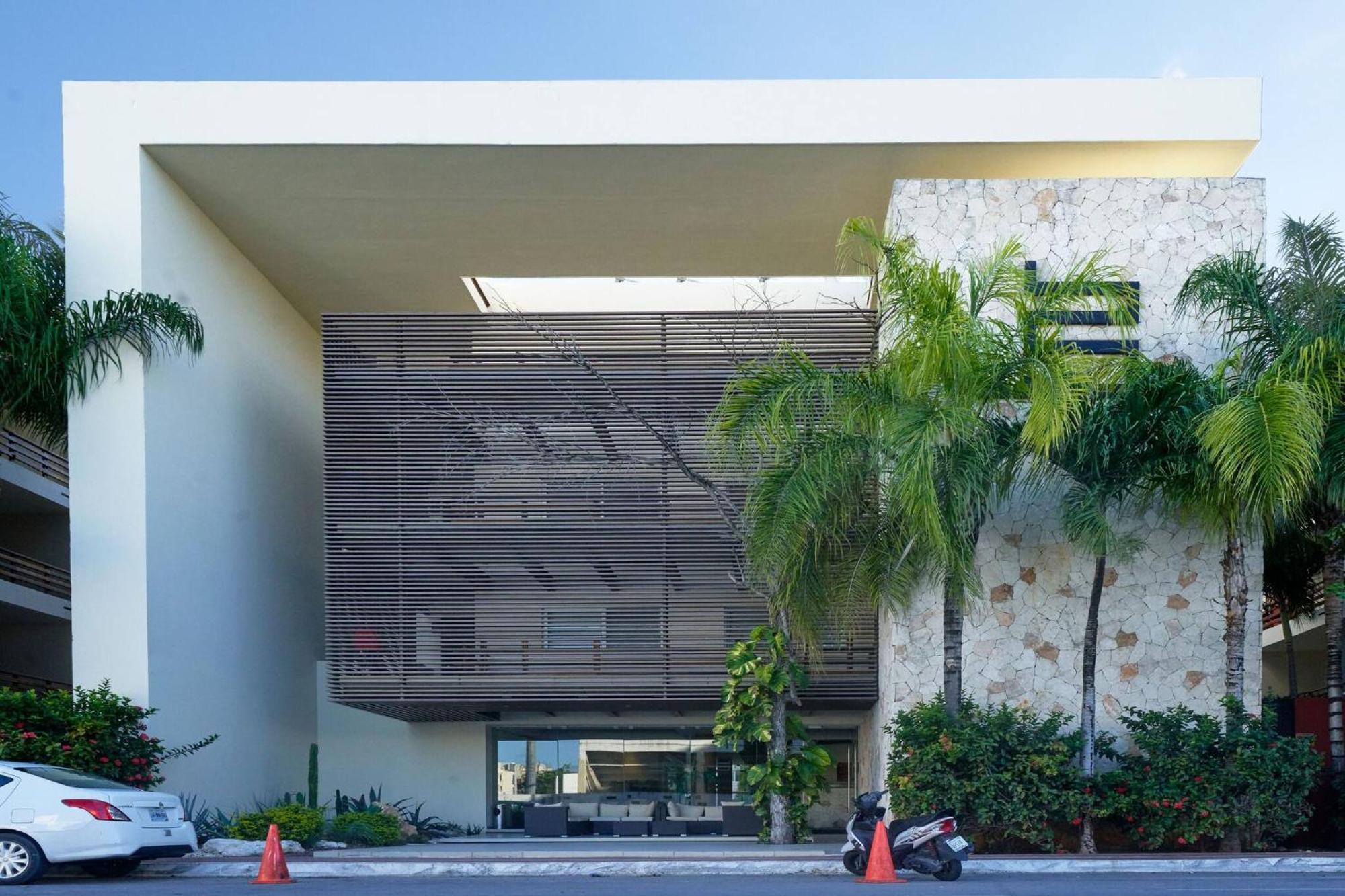 Modern 2 Bedroom With Pool, Bbq & Gym - Solana At Sabbia Playa del Carmen