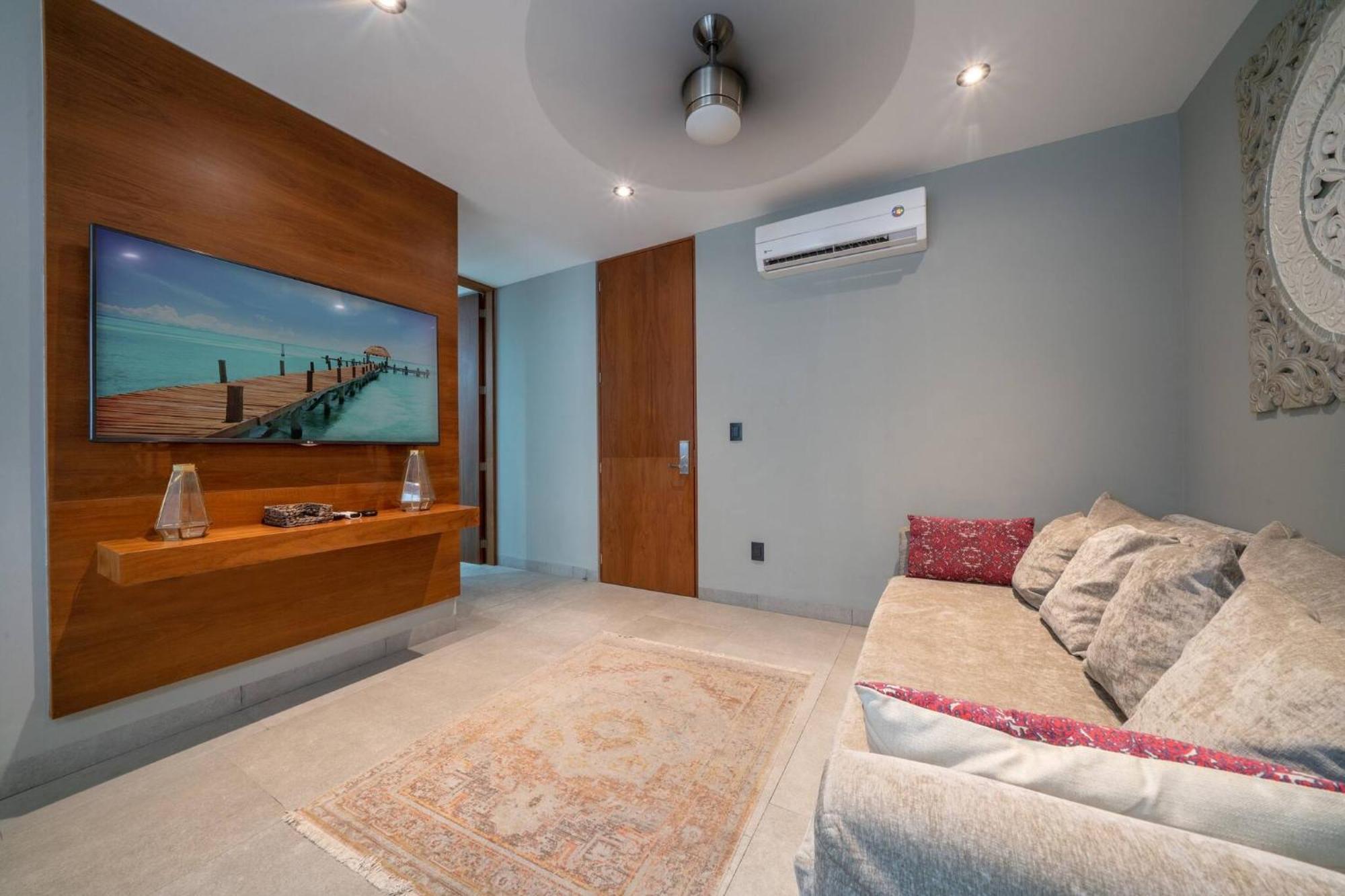 1 Bedroom With Rooftop Pool & Bar - At It Residences - Iris Playa del Carmen