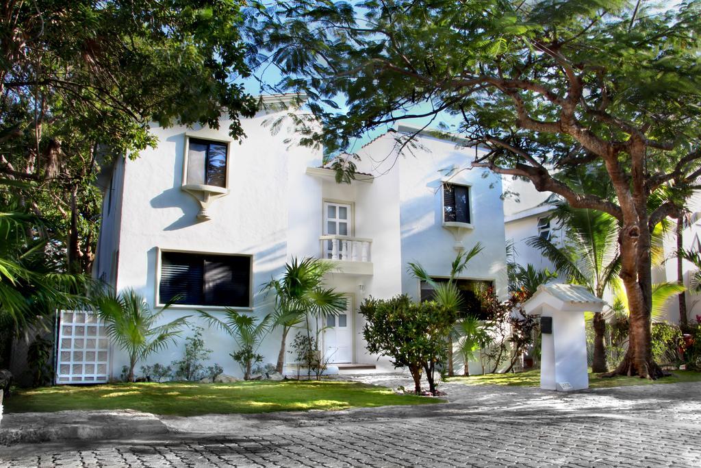 Casa Almendra Bed & Breakfast *