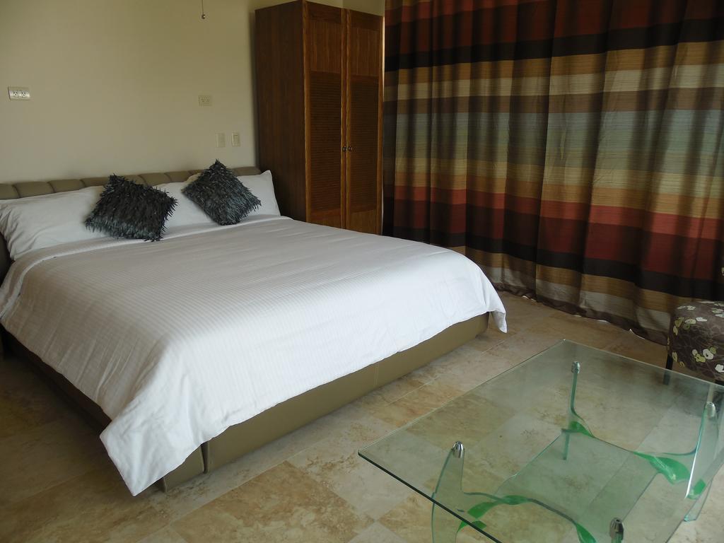 Aparthotel Mimosa Tree 3*