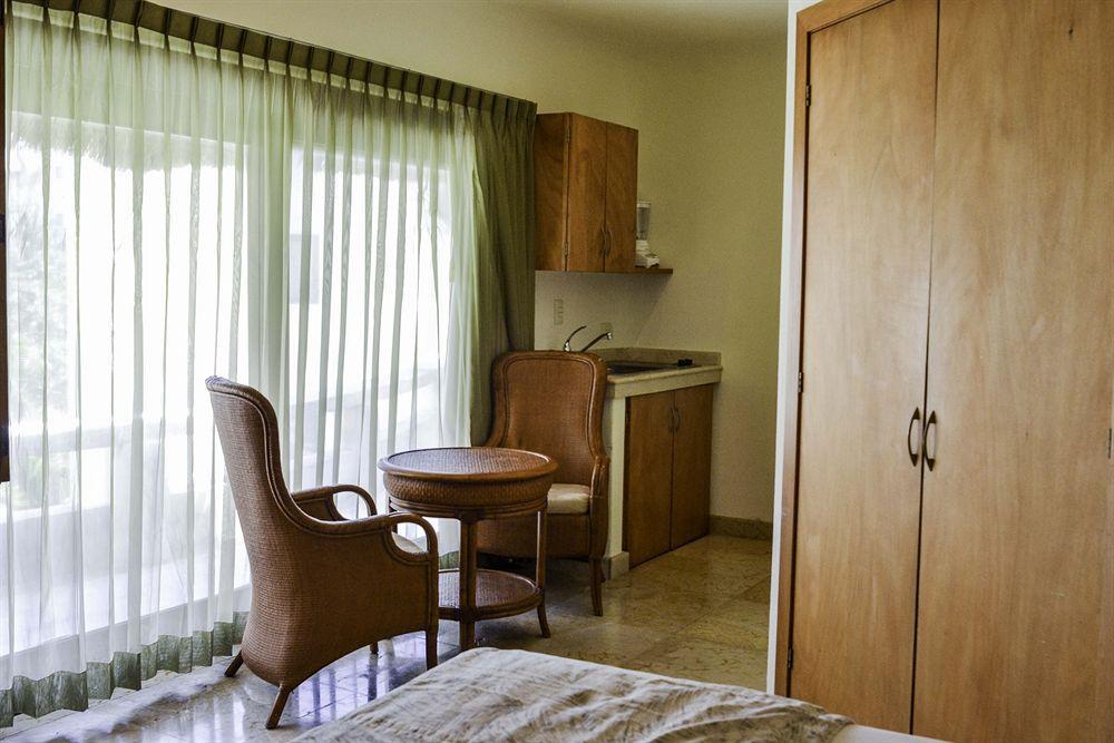 Hotel Blue Parrot On 5th Avenue 3*