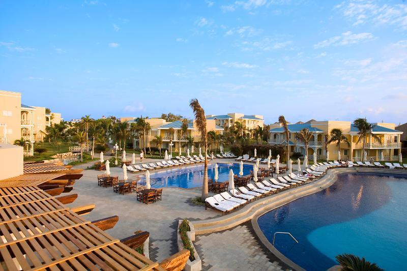 Resort Royal Hideaway Playacar Adults Only