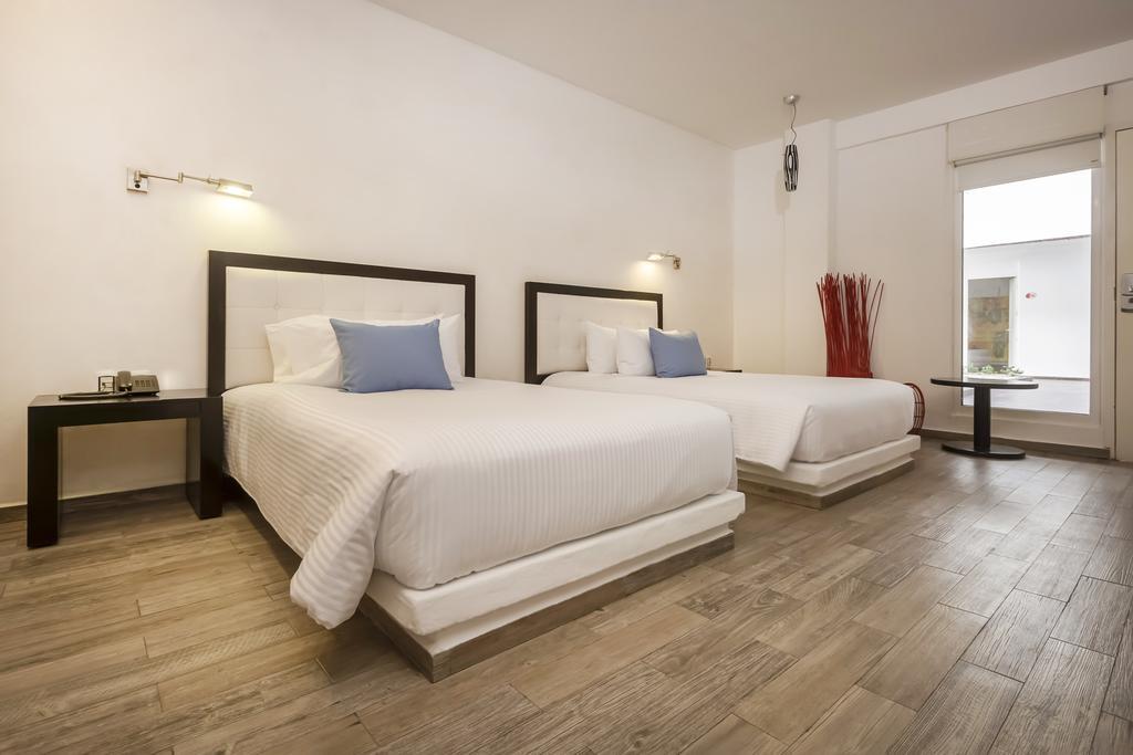 In Fashion & (adults Only) Hotel