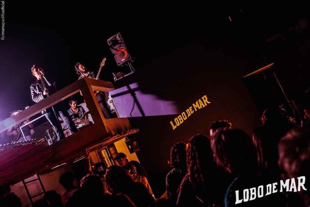 Lobo De Mar Albergue *