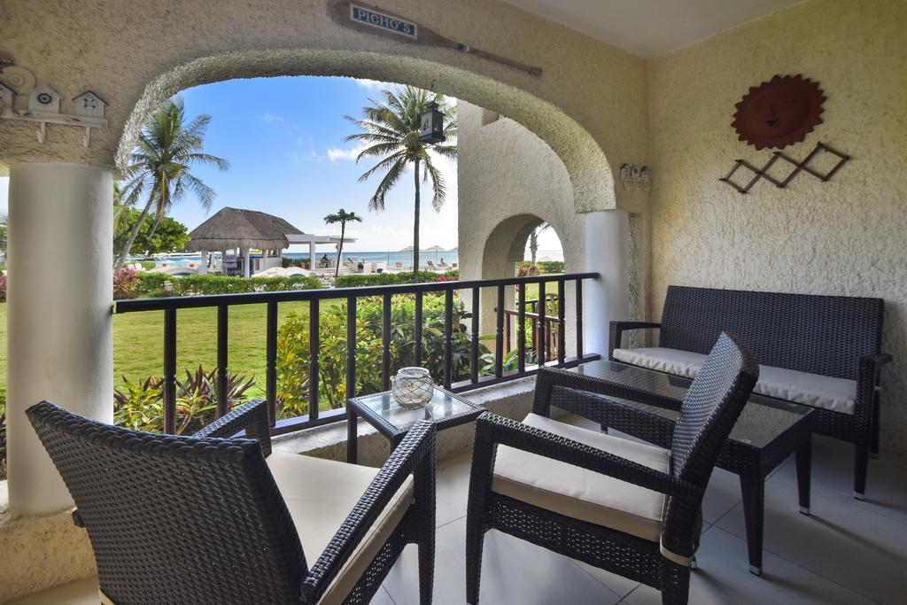 Xaman Ha By Your Way Playa del Carmen